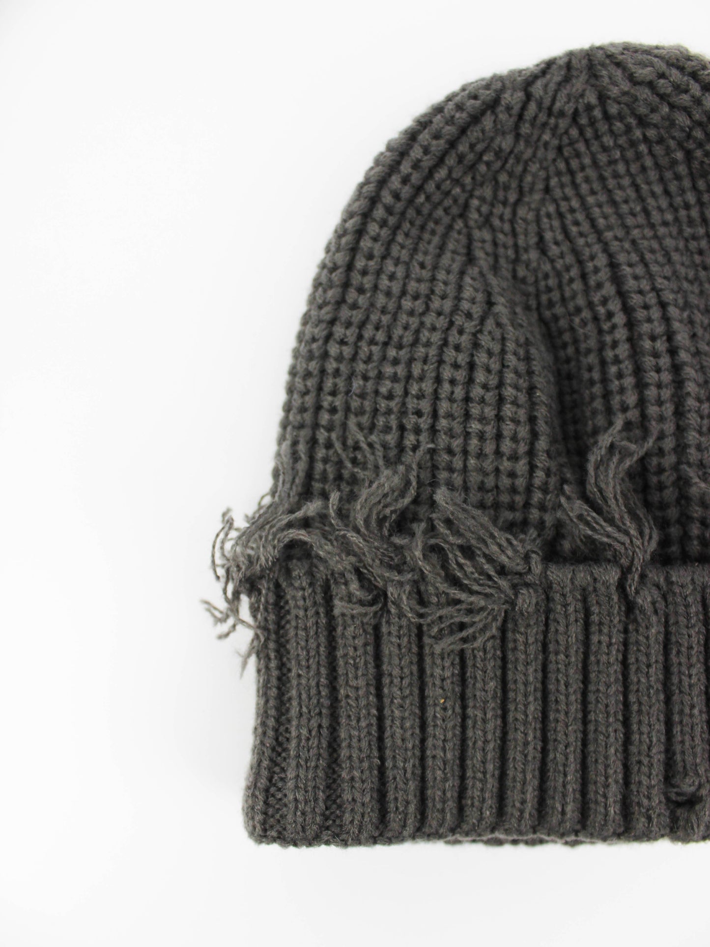 Шапочки рвані в асортименті