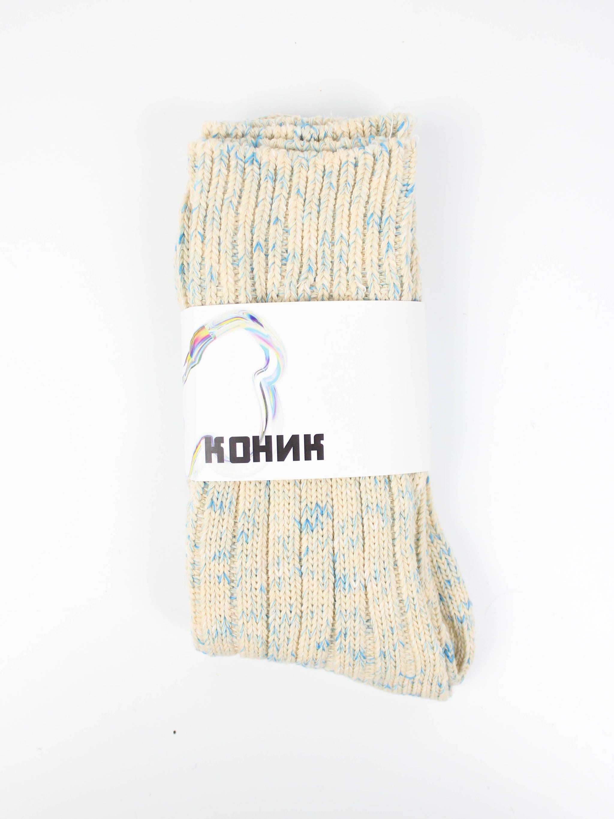 В'язані шкарпетки пастельних кольорів