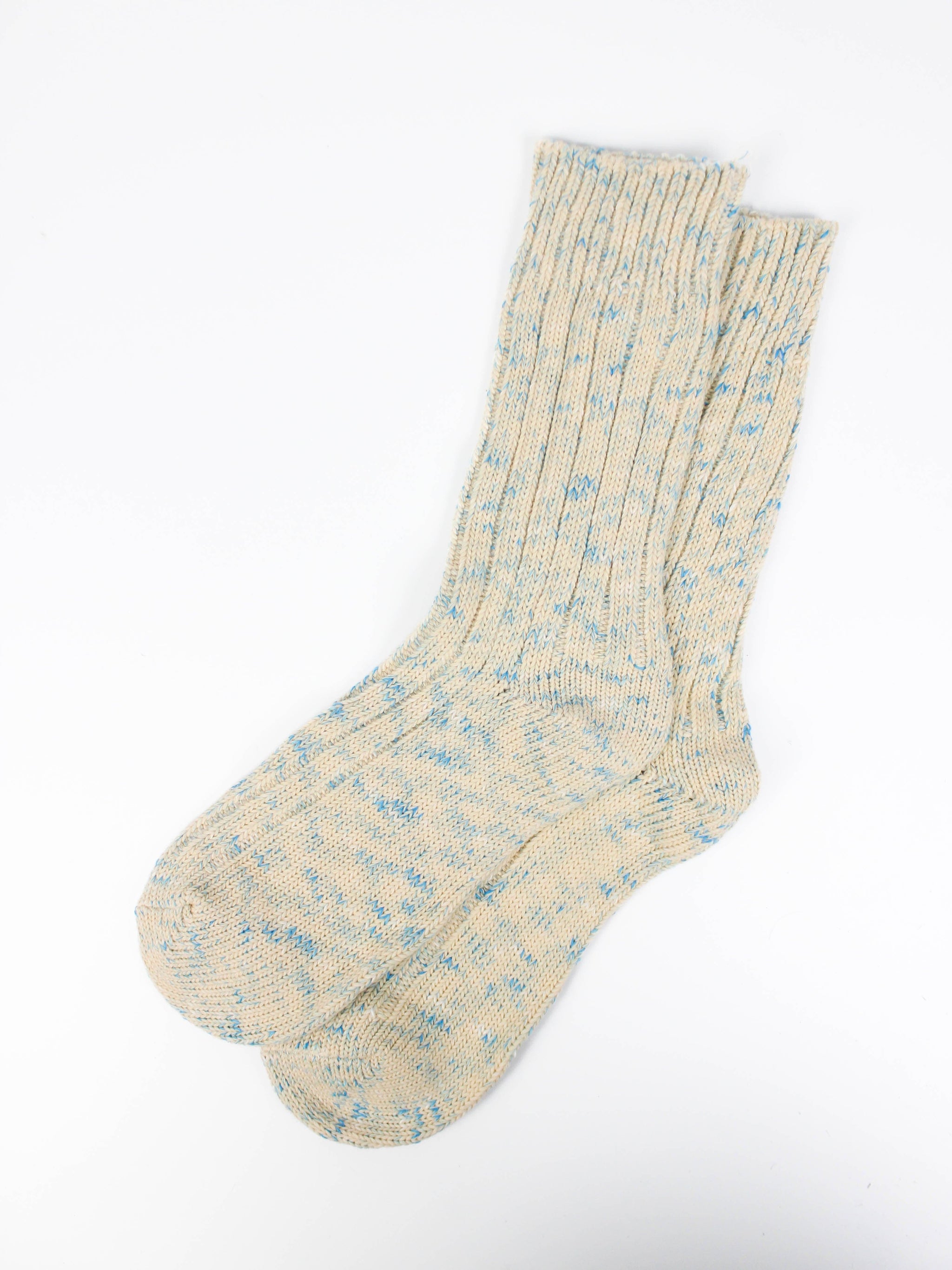 В'язані шкарпетки пастельних кольорів