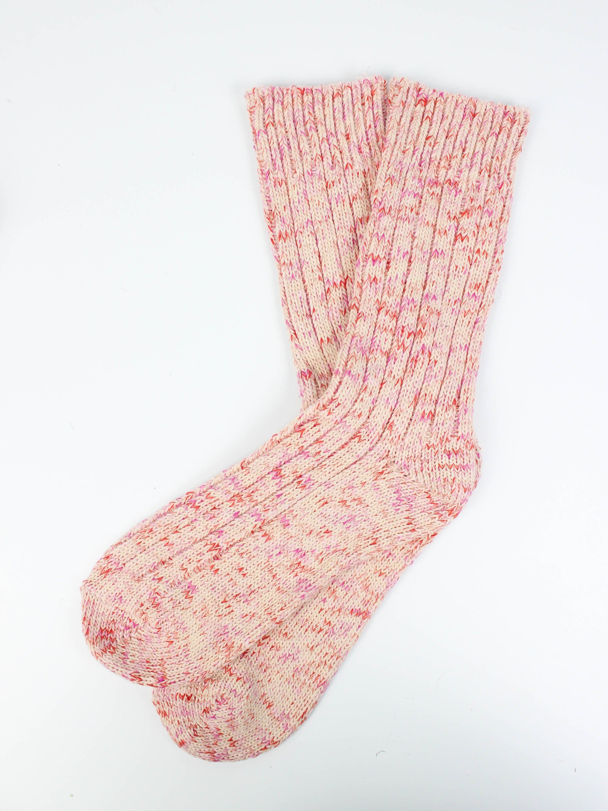В'язані шкарпетки пастельних кольорів