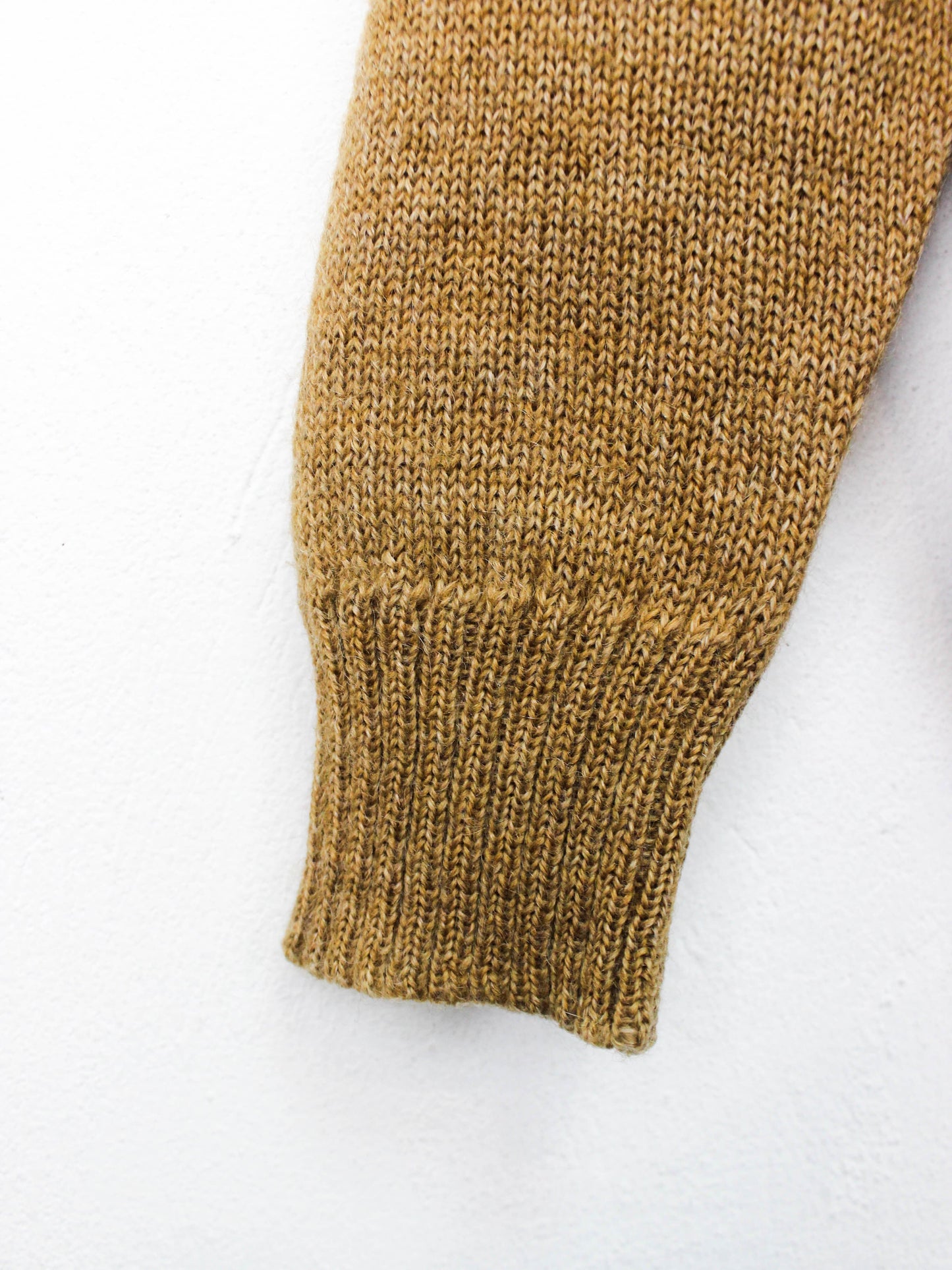 Карамельний кардиган Tofi