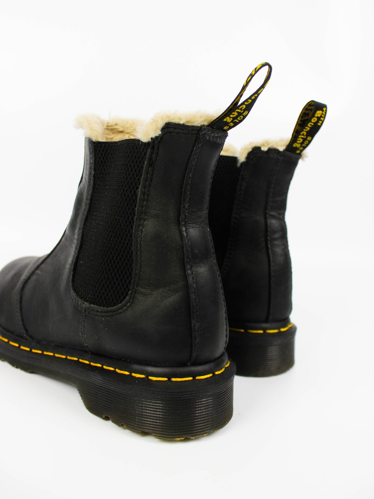 Dr. Martens 2976 Leonore Faux Fur Lined Chelsea