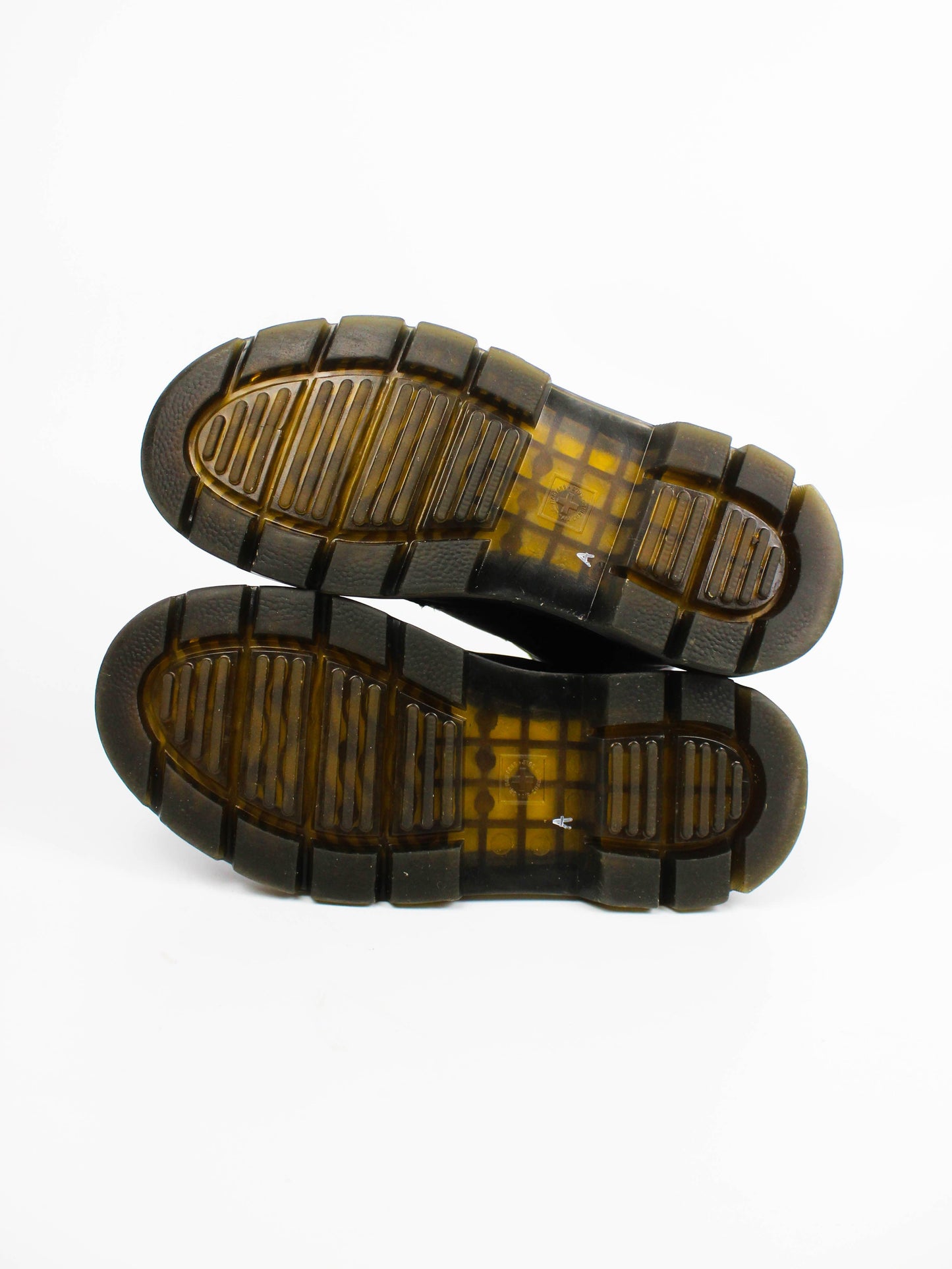 Dr. Martens Combs Leather