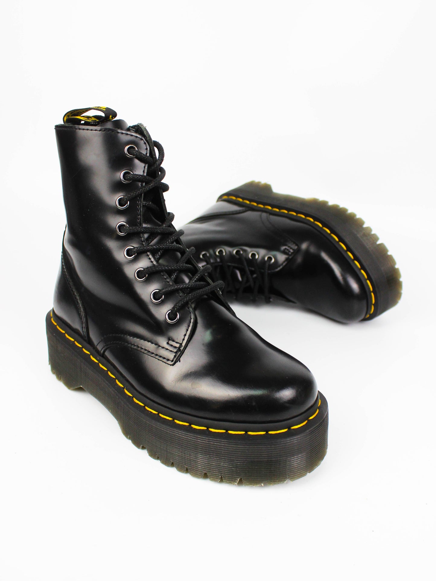 Dr. Martens Jadon Smooth