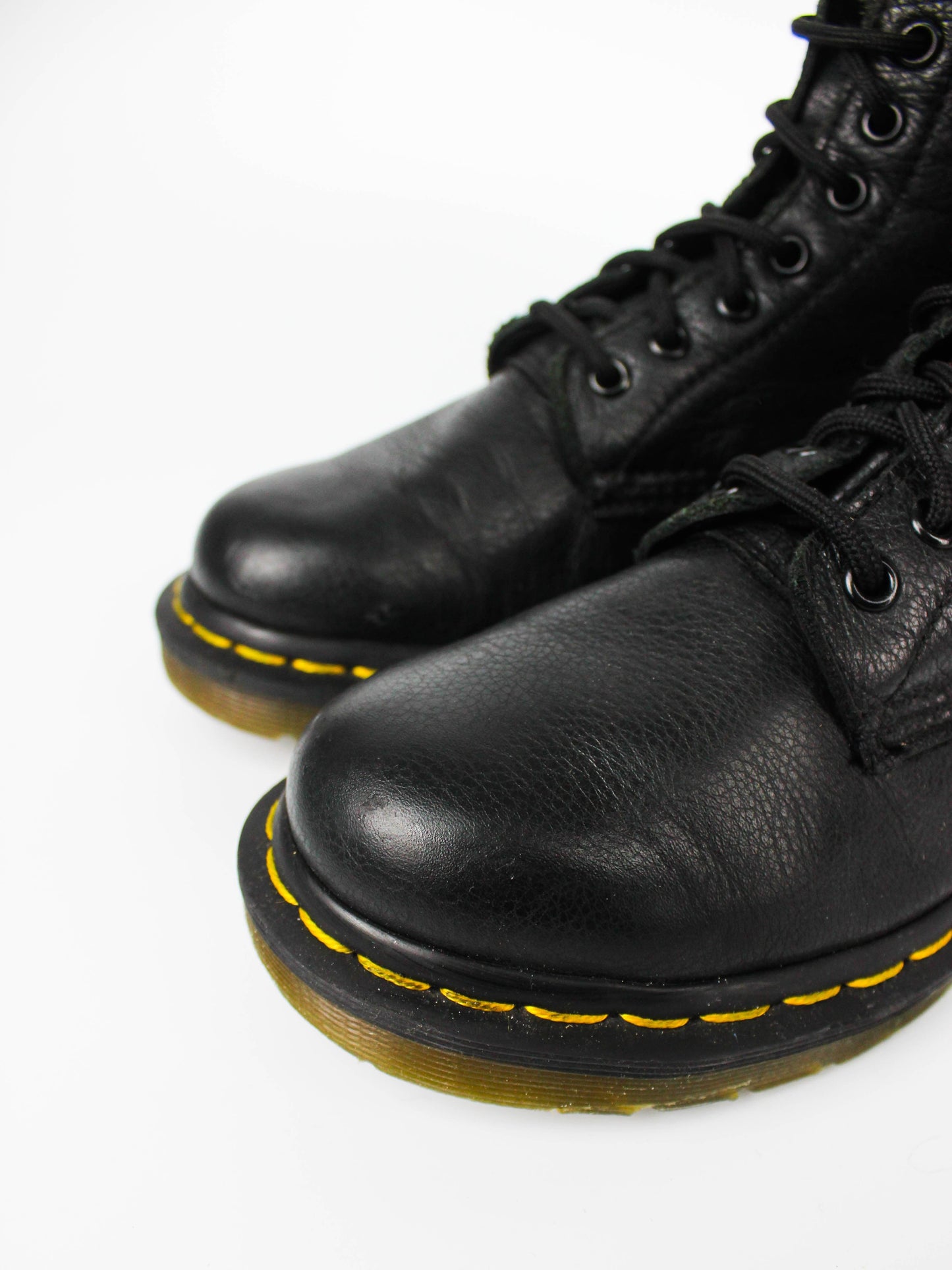 Dr. Martens 1460 Black Virginia