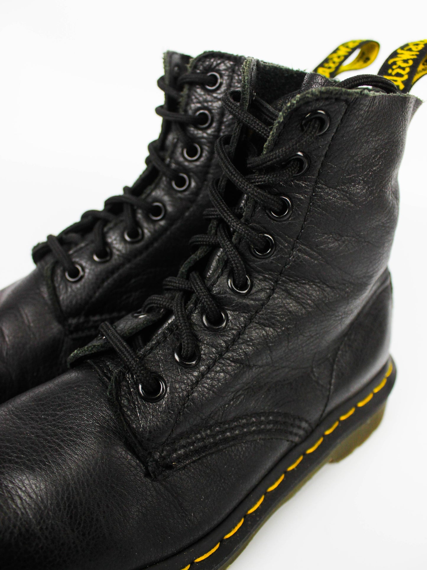 Dr. Martens 1460 Black Virginia
