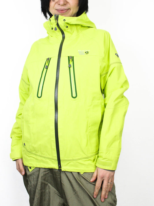 Яскраво-зелена куртка Mountain Hardwear з мембраною