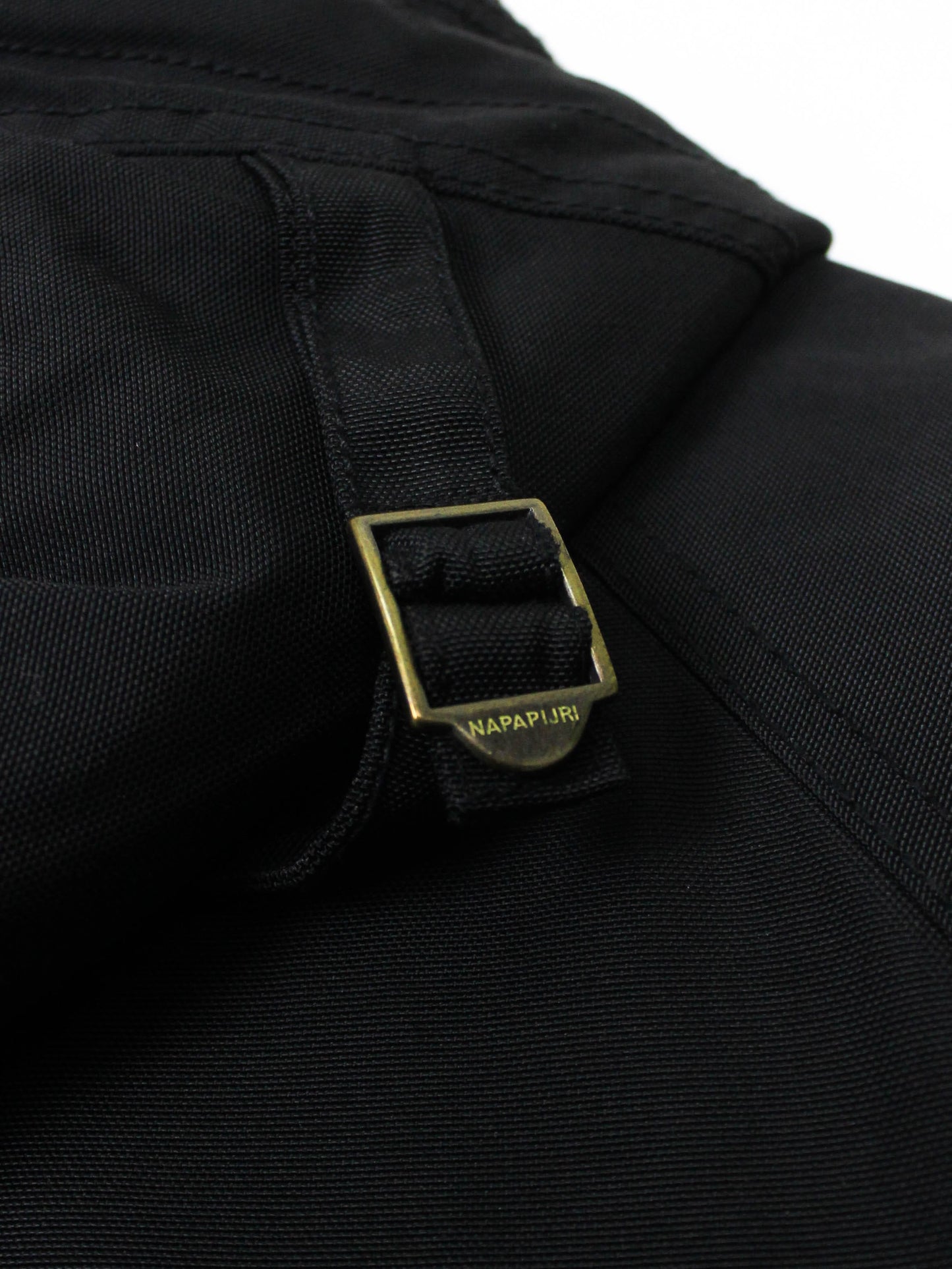 Чорна куртка-парка Napapijri