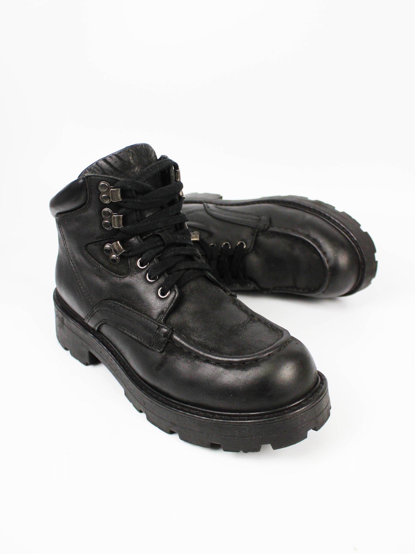 Vagabond Black Leather Boots