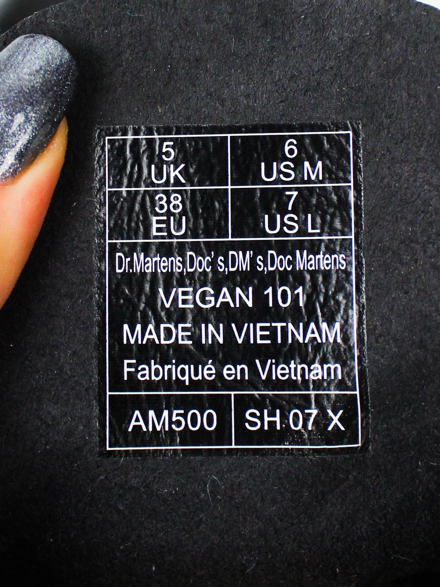 Dr. Martens 1460 Vegan Felix Rub Off