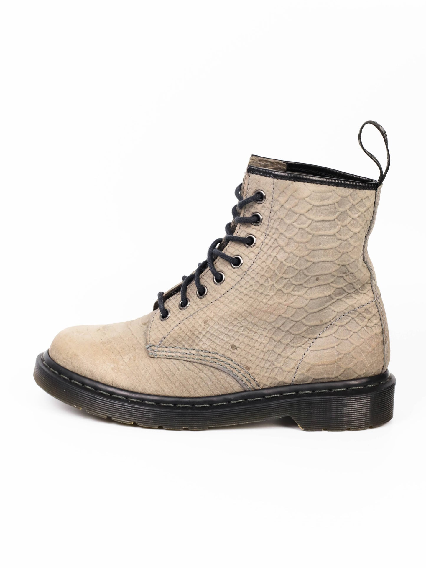 Dr. Martens Amaru 1460