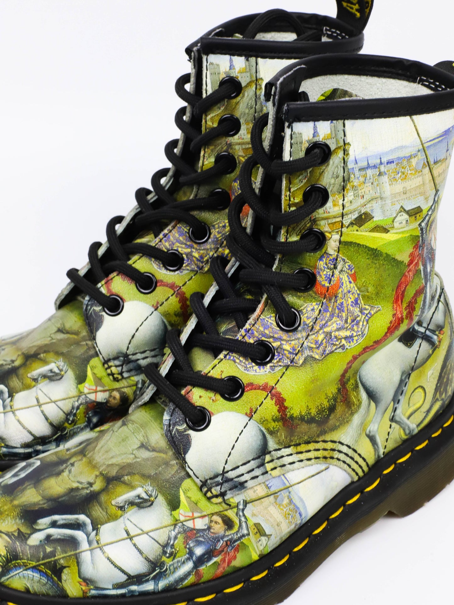 Dr. Martens 1460 St. George & the Dragon