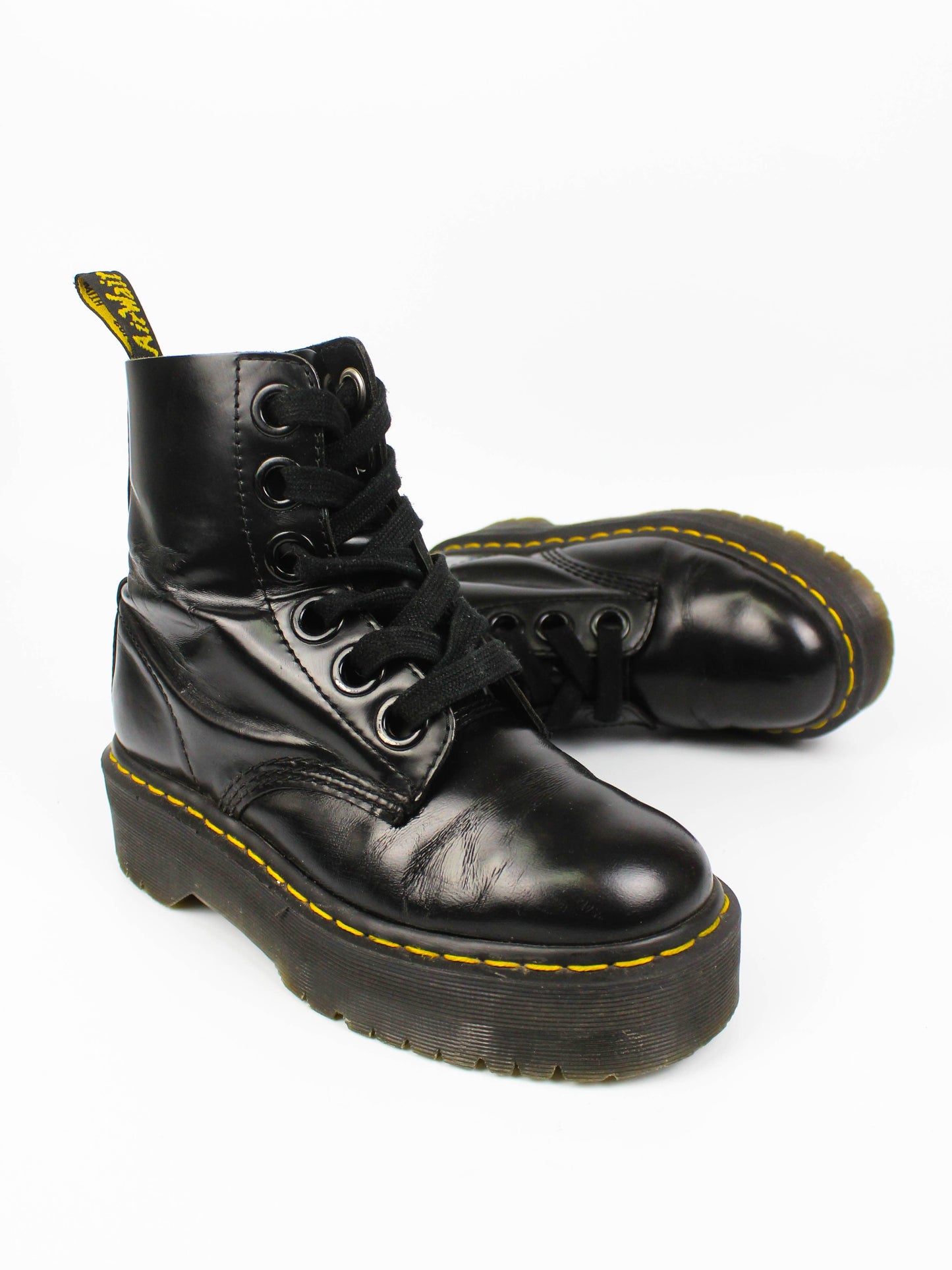 Dr. Martens Molly Black