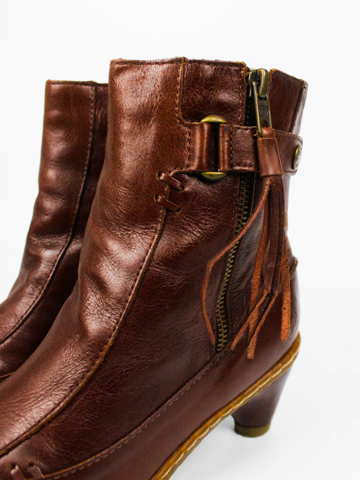 Dr. Martens Jenna Brown