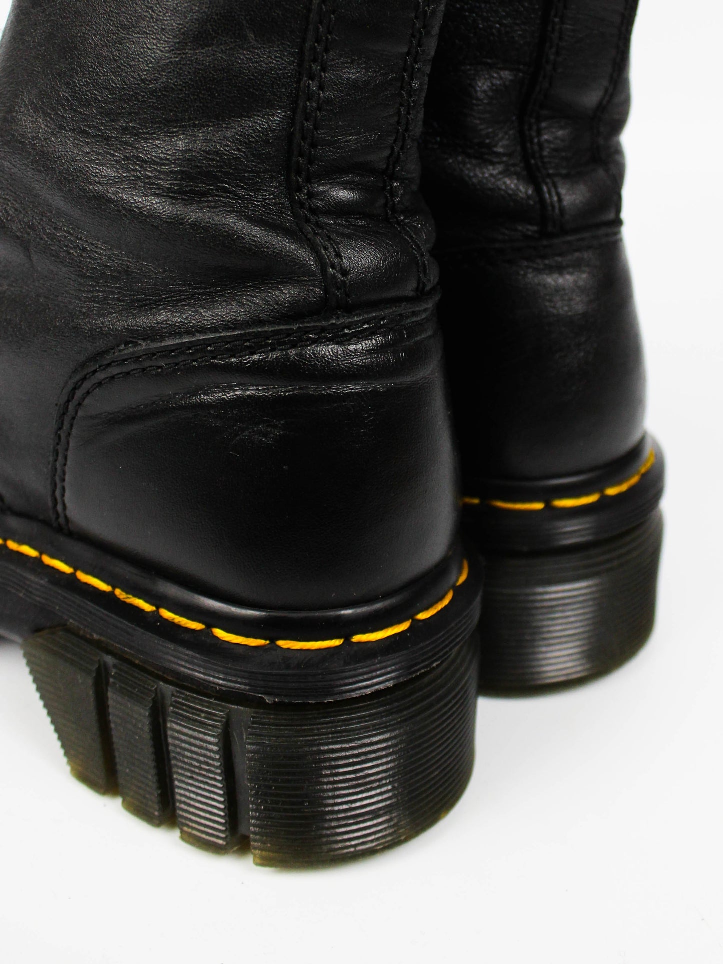 Dr. Martens Audrick 8-Eye Black