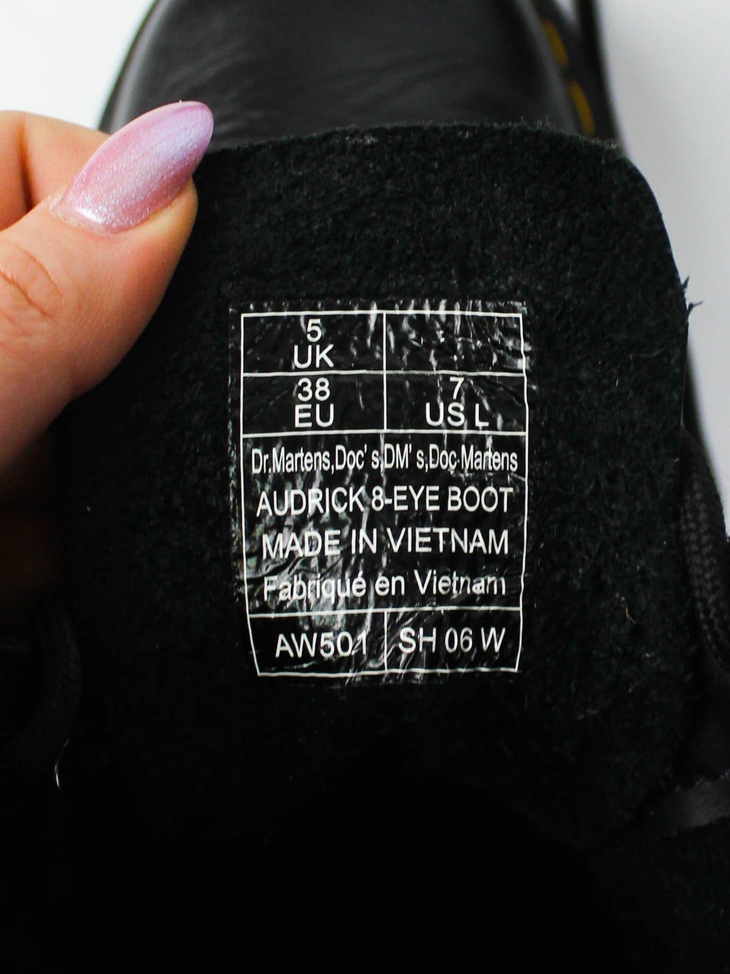 Dr. Martens Audrick 8-Eye Black