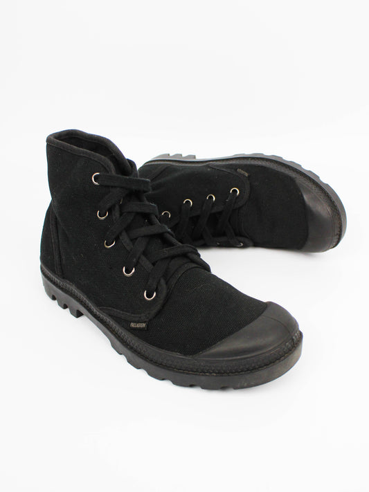 Palladium Pampa Hi Black