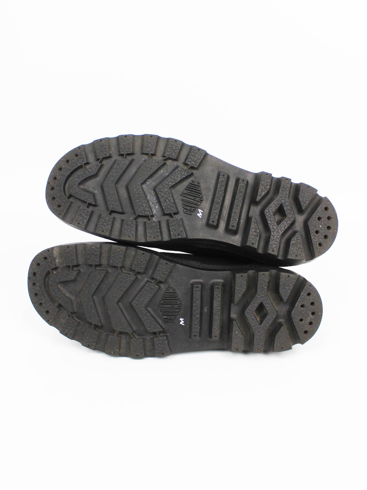 Palladium Pampa Hi Black
