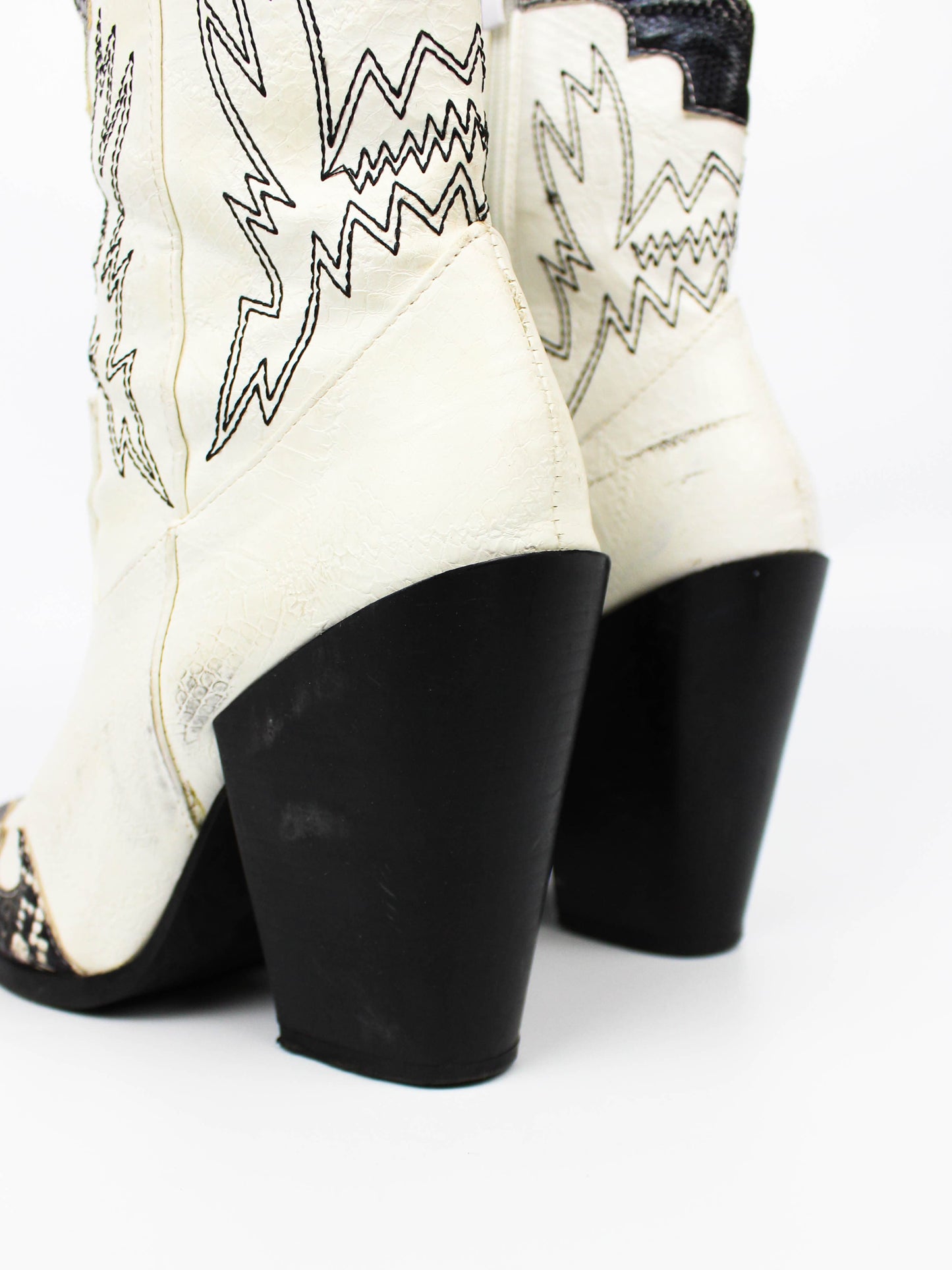 Vintage Two-Tone Western Cowboy Boots
