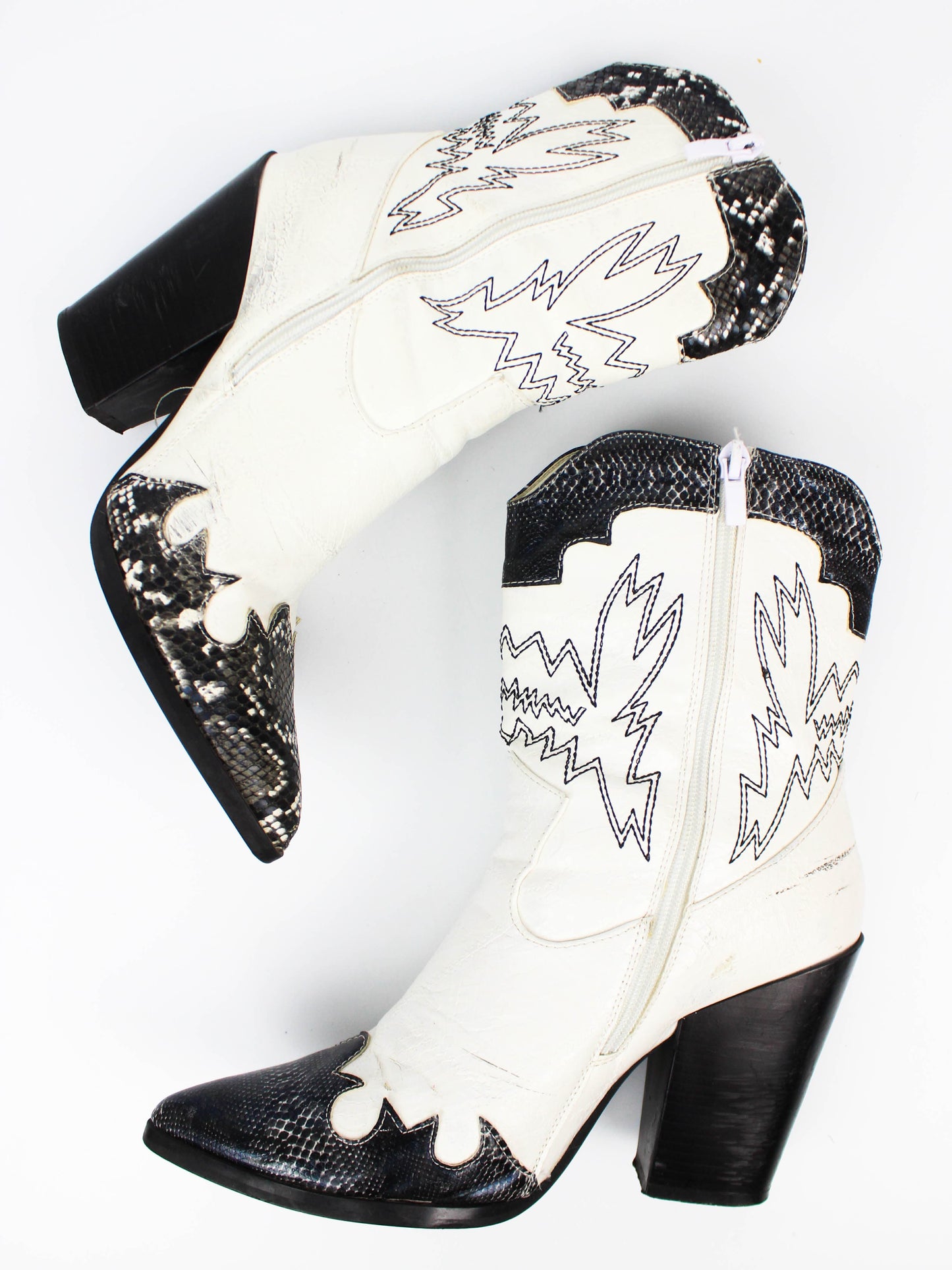 Vintage Two-Tone Western Cowboy Boots