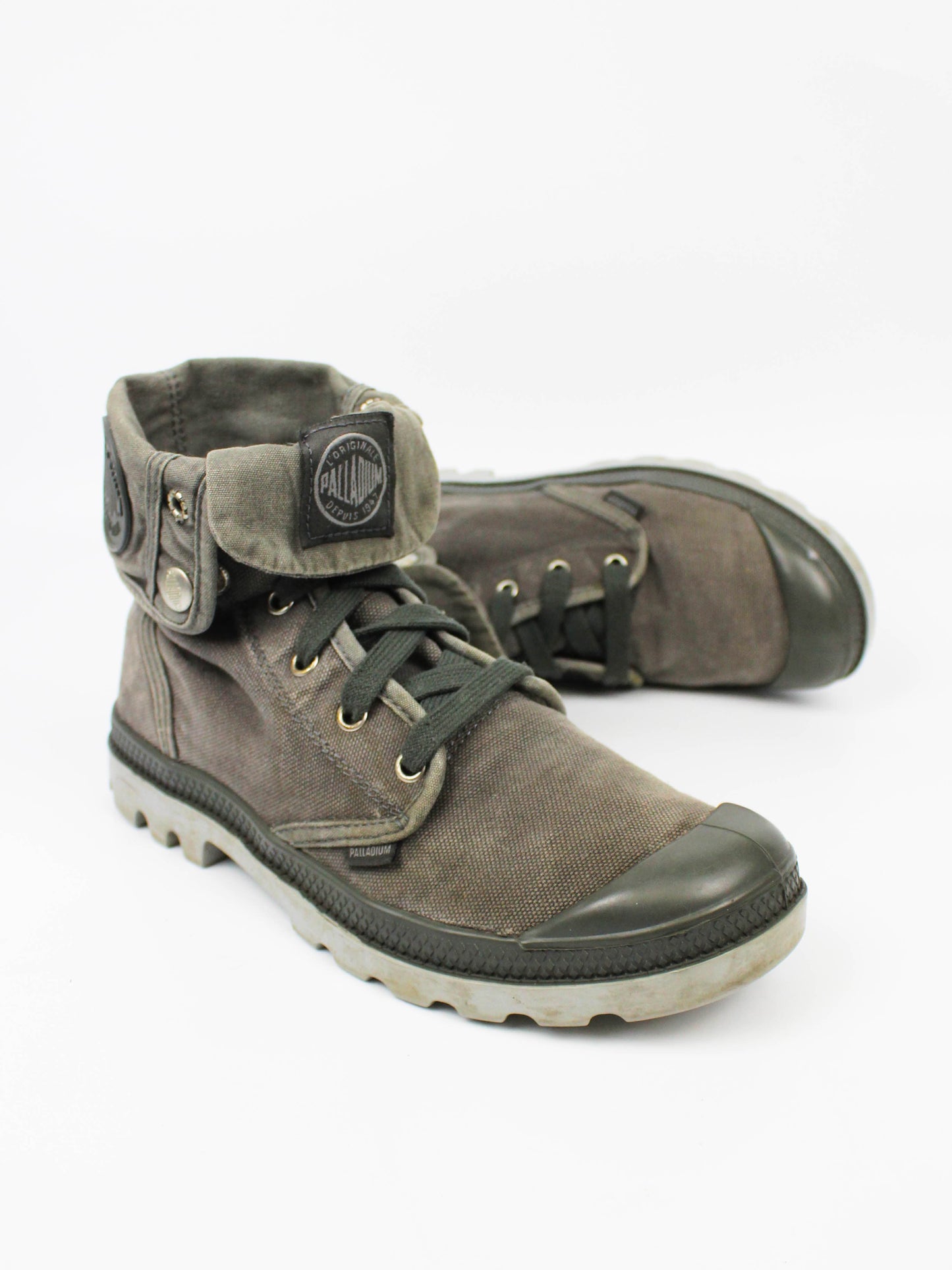 Palladium Baggy Grey