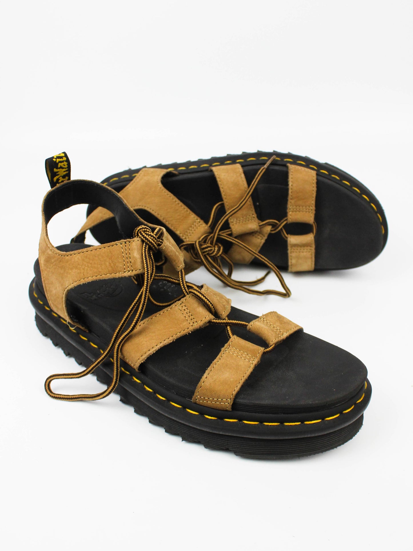 Dr. Martens Nartilla Savannah Tan