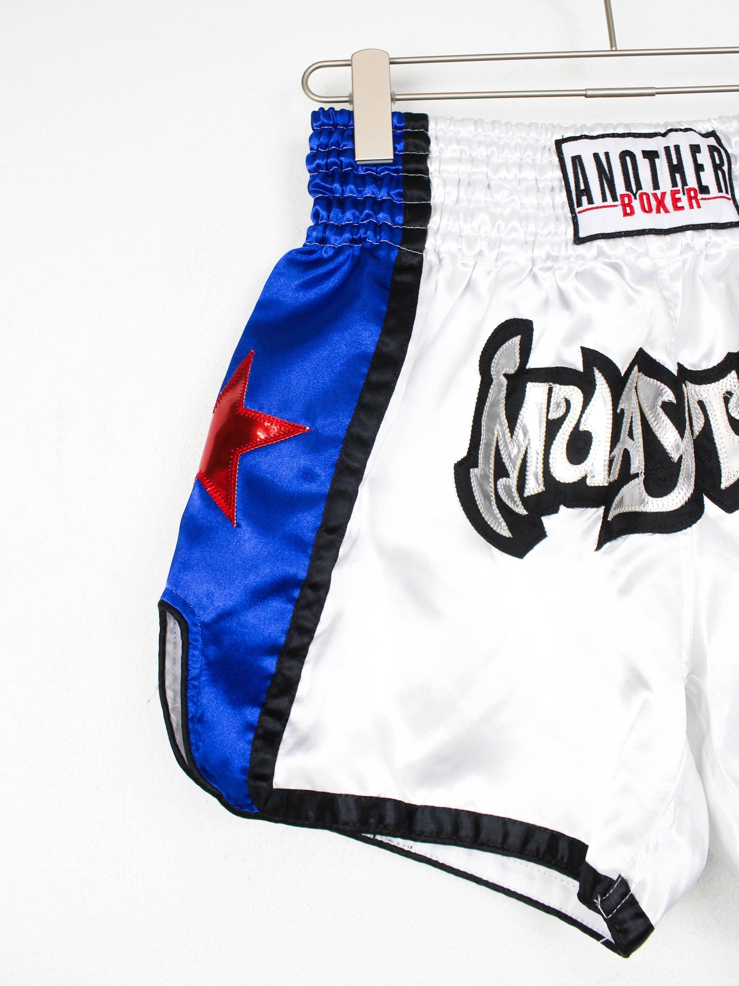 Тайські боксерки Another Boxer