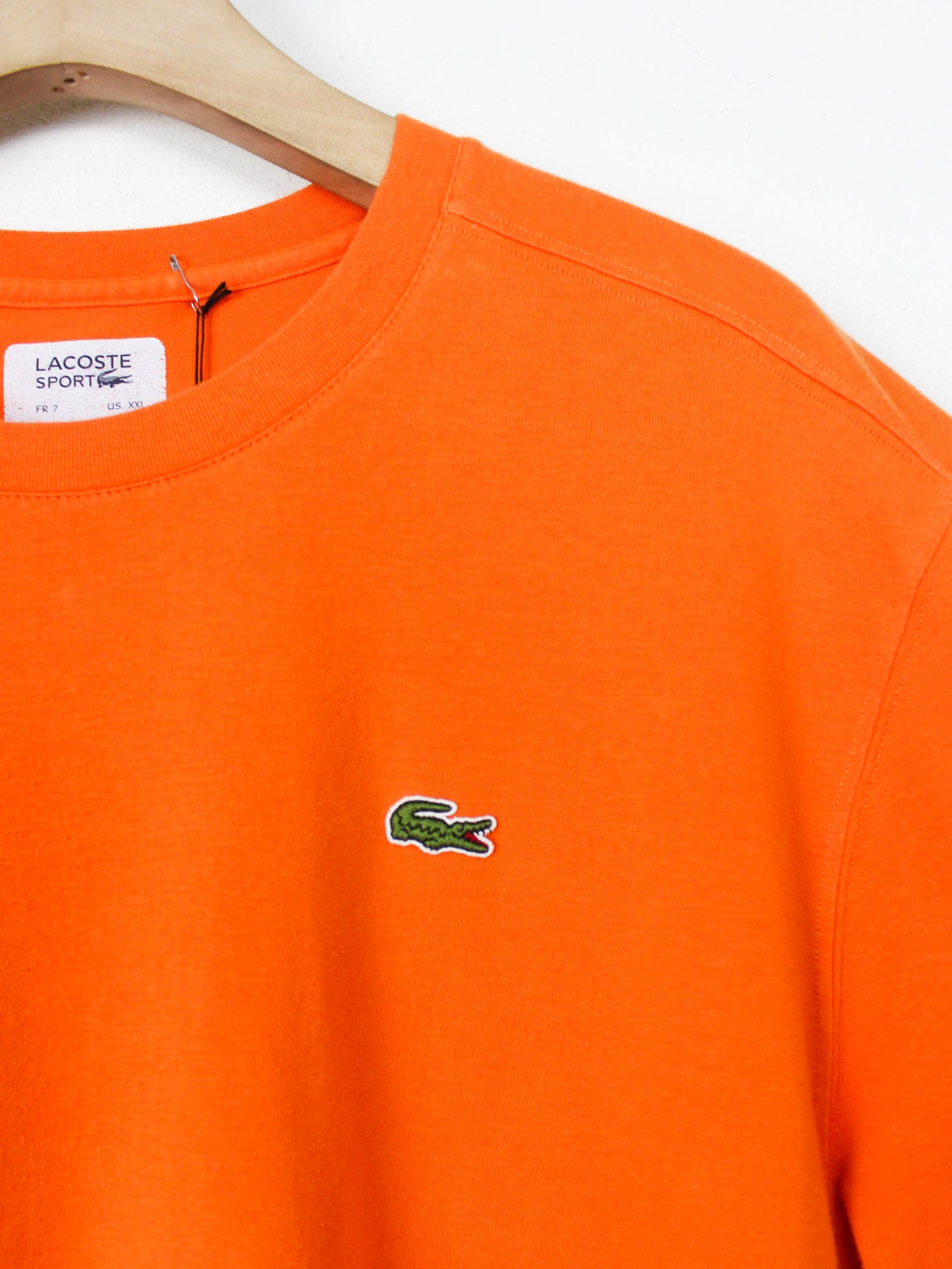 Помаранчева футболка Lacoste