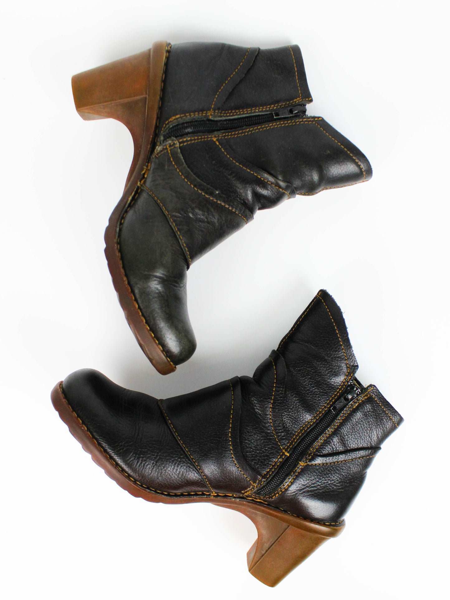 El Naturalista Ankle Boots