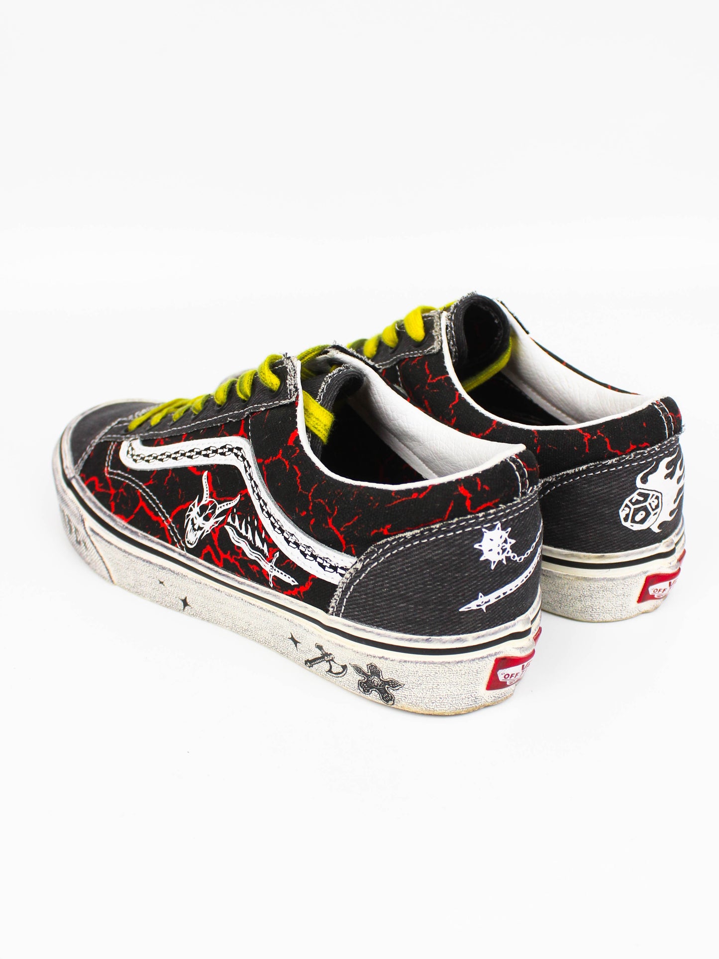 Vans Style 36 Stranger Things Hellfire Club