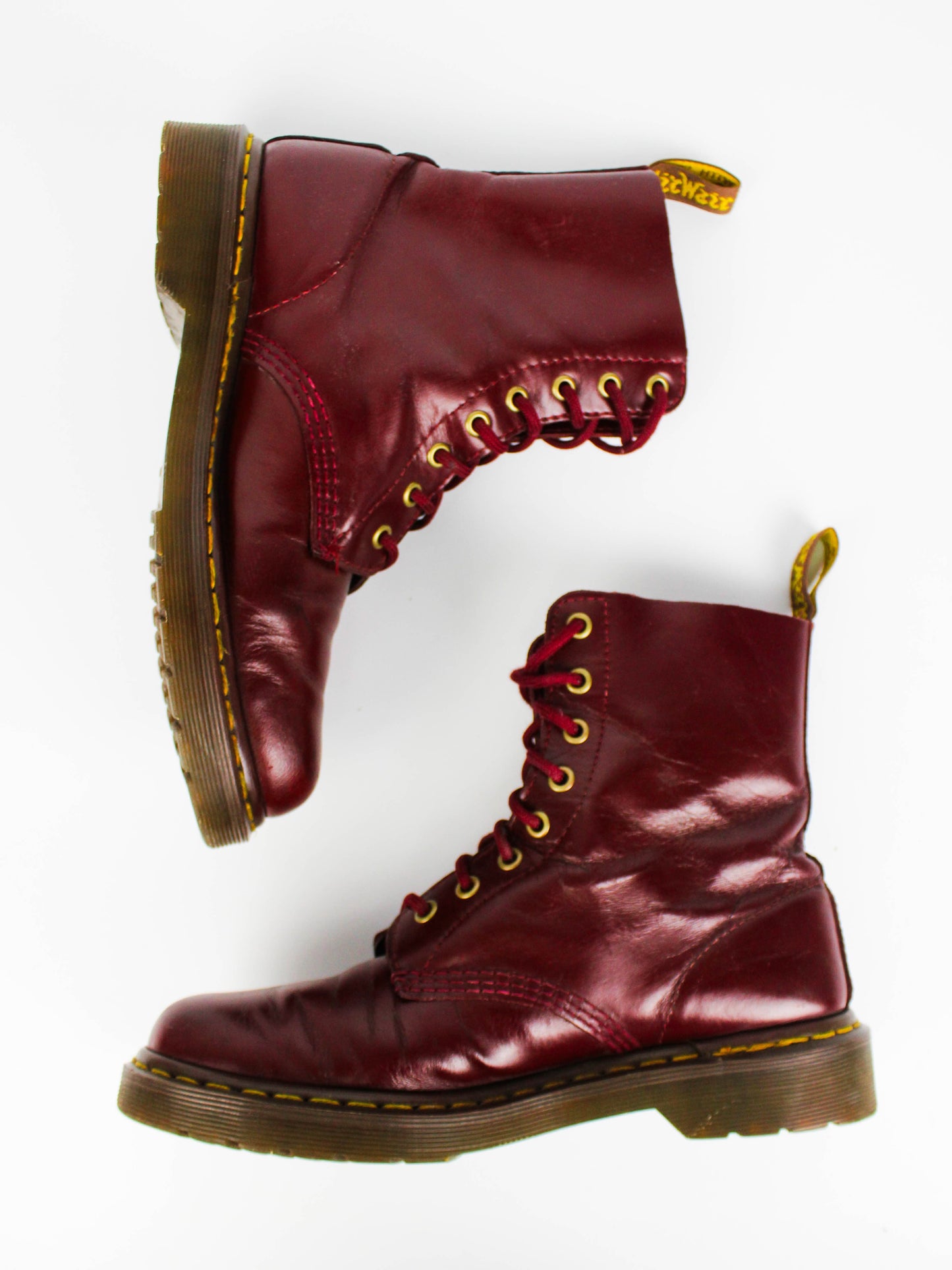 Dr. Martens 1460 Red Cherry