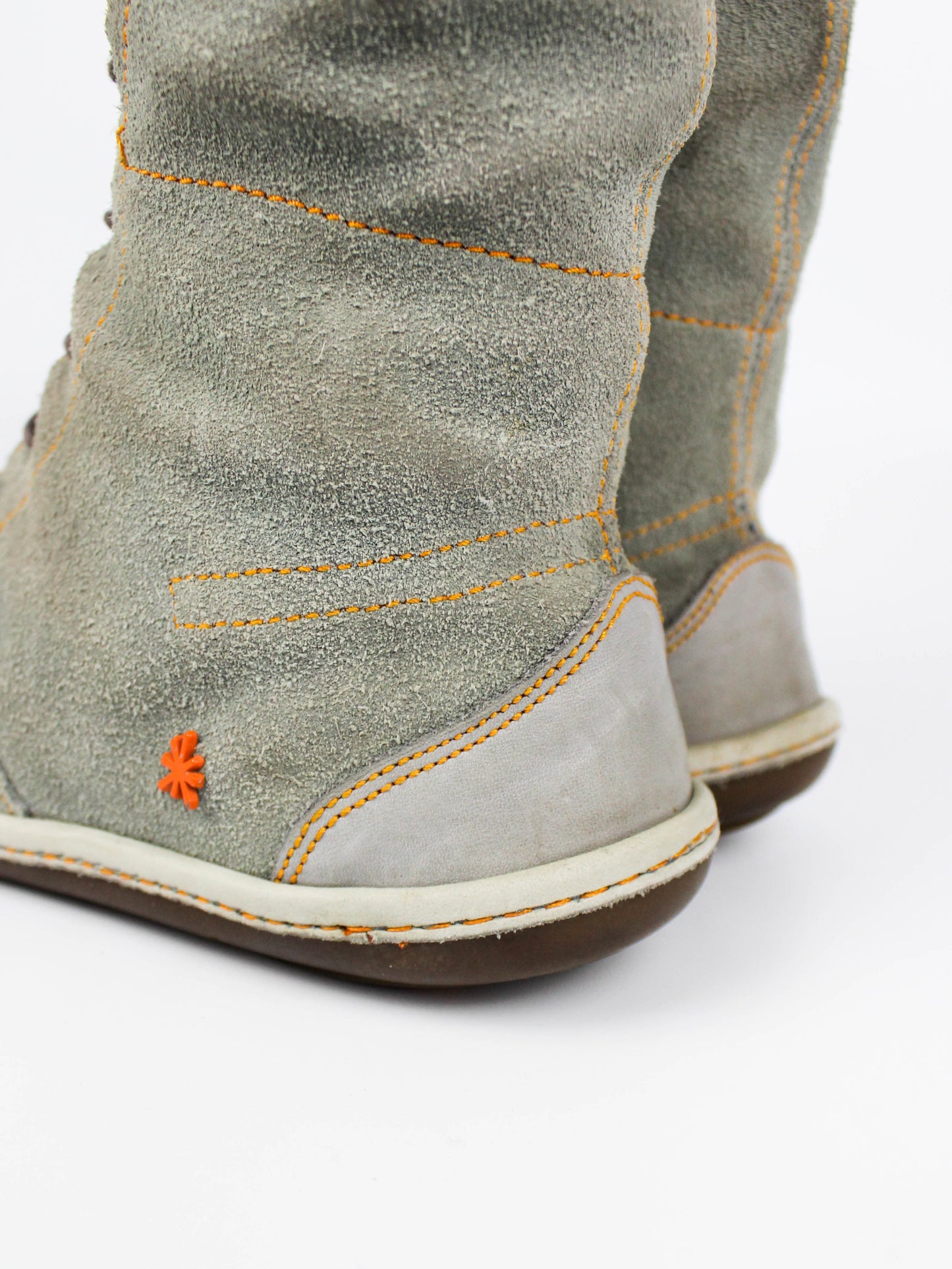 Art Company Vintage Lace-Up Boots