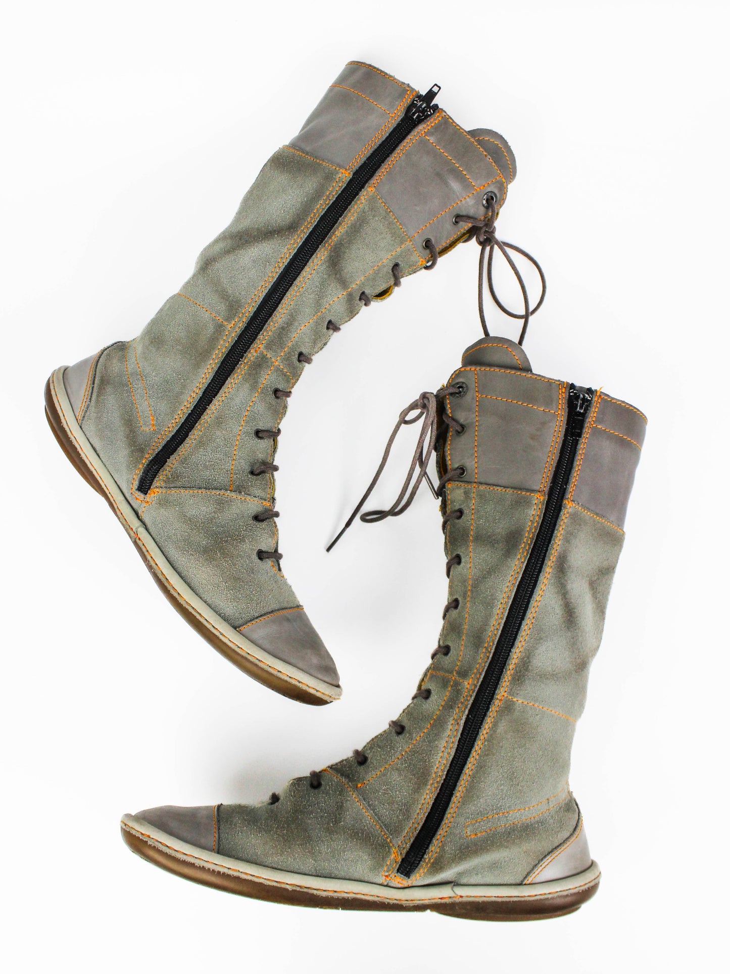 Art Company Vintage Lace-Up Boots