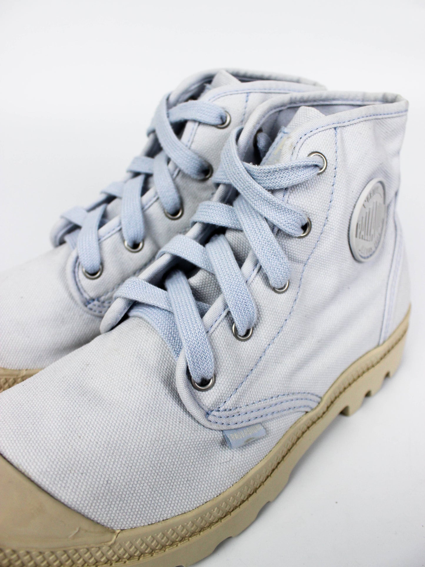 Palladium Pampa Hi Light Blue