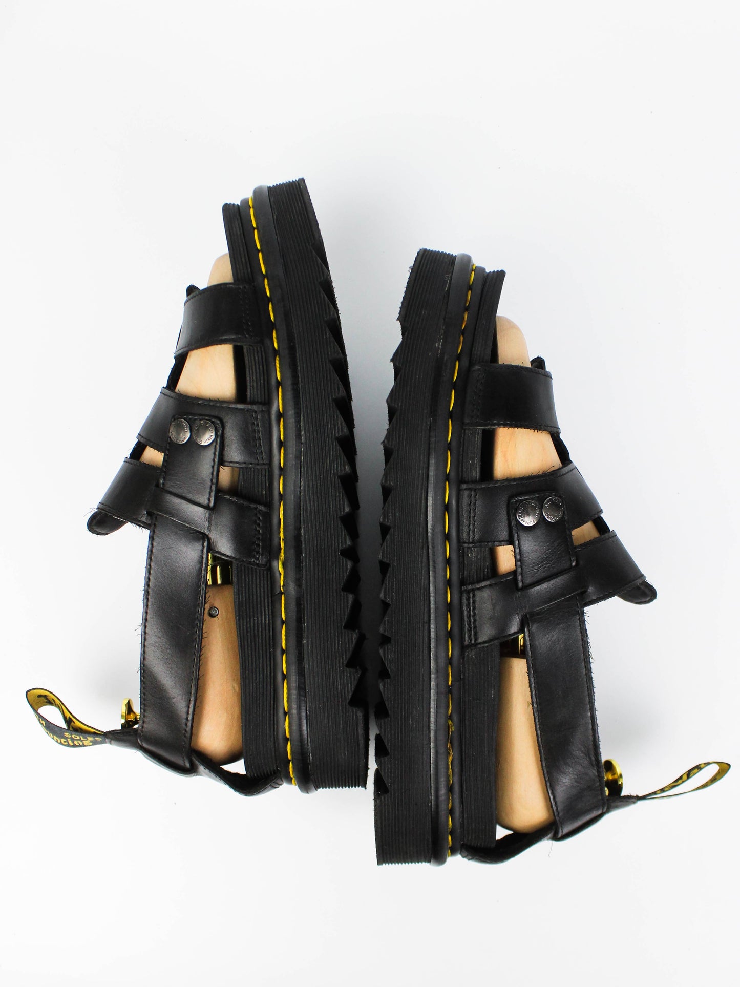 Dr. Martens Terry Brando Black