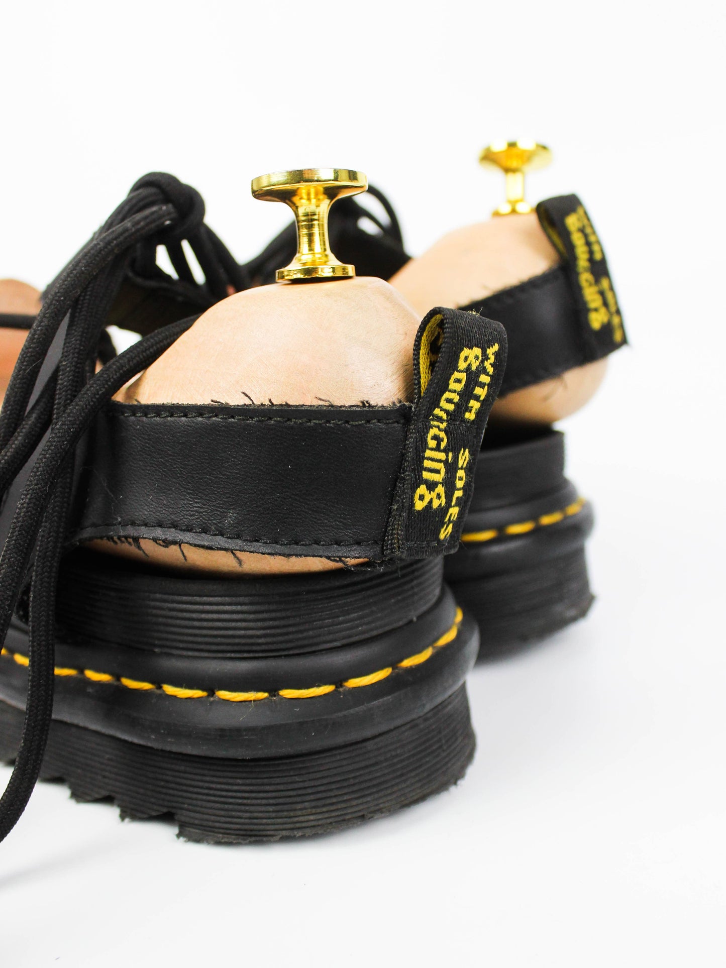 Dr. Martens Nartilla