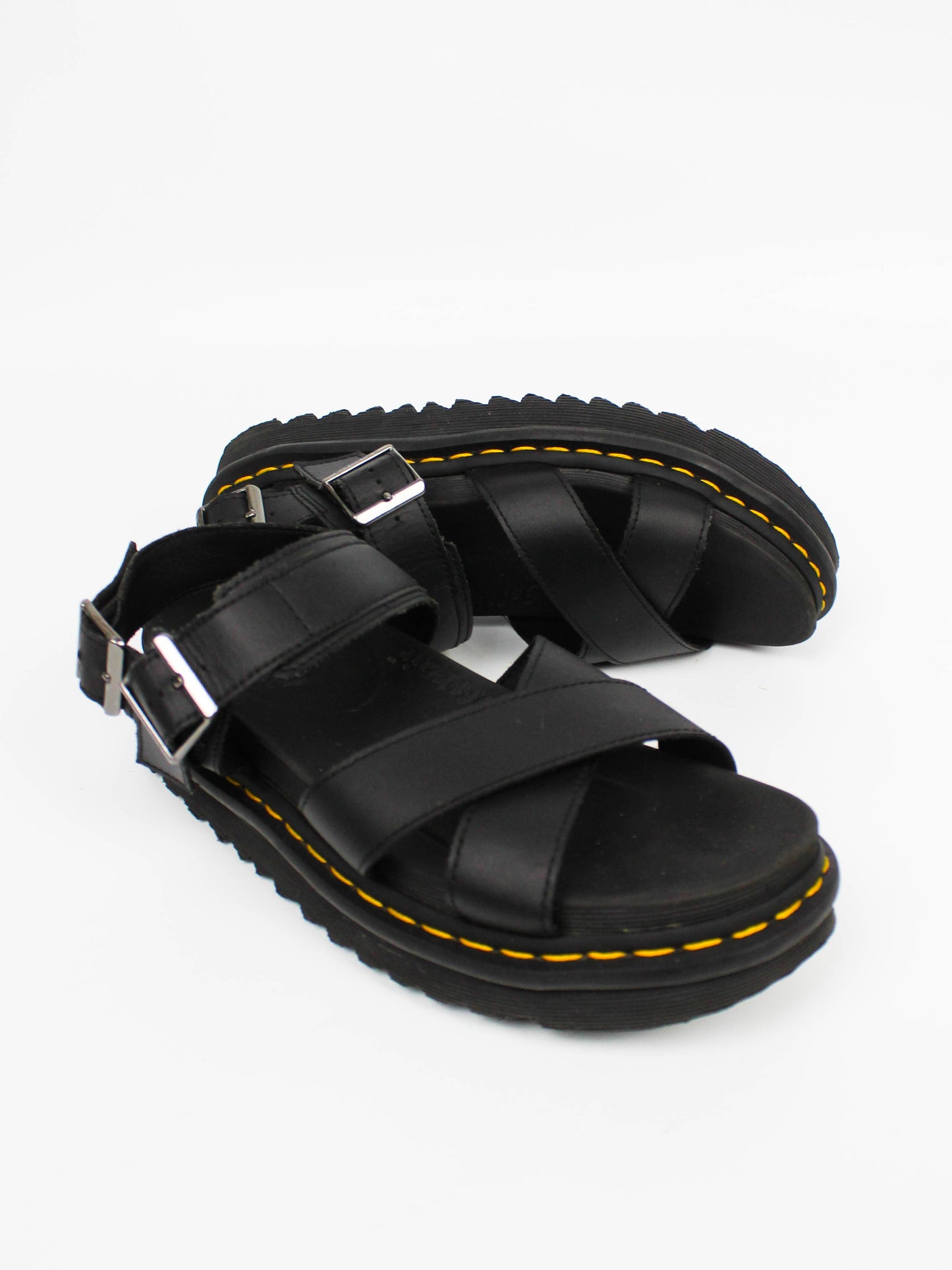 Dr. Martens Voss II Black