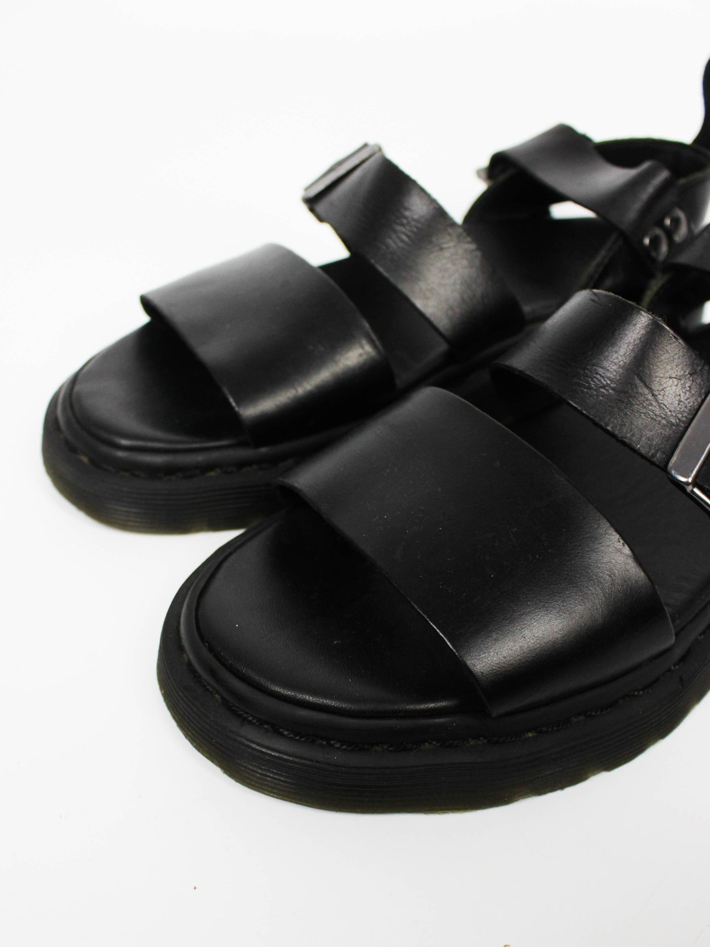 Dr. Martens Gryphon Black