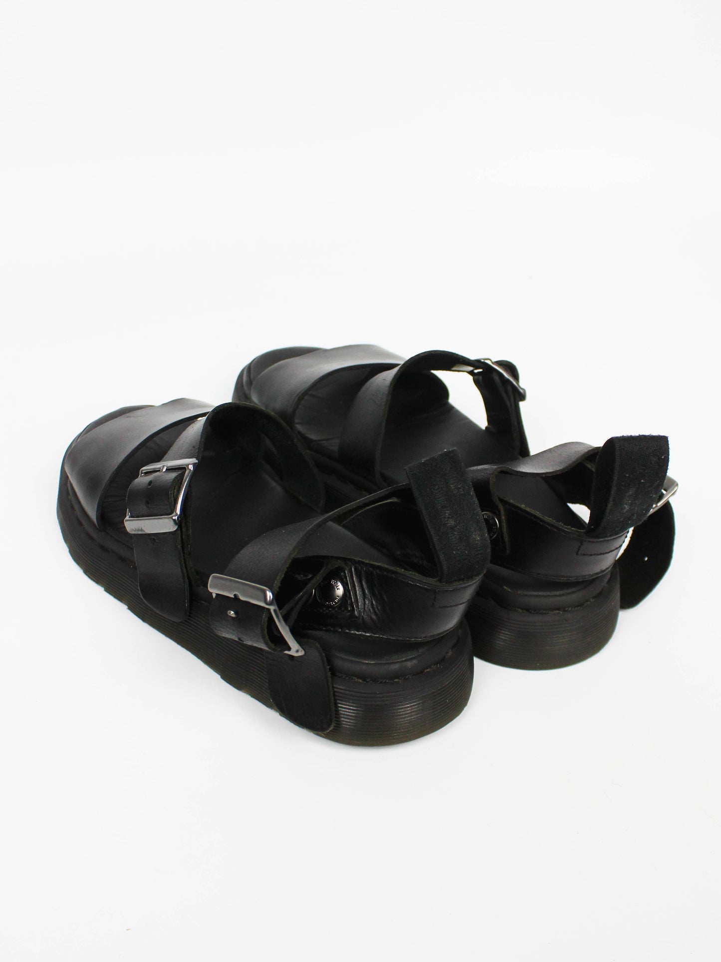 Dr. Martens Gryphon Black