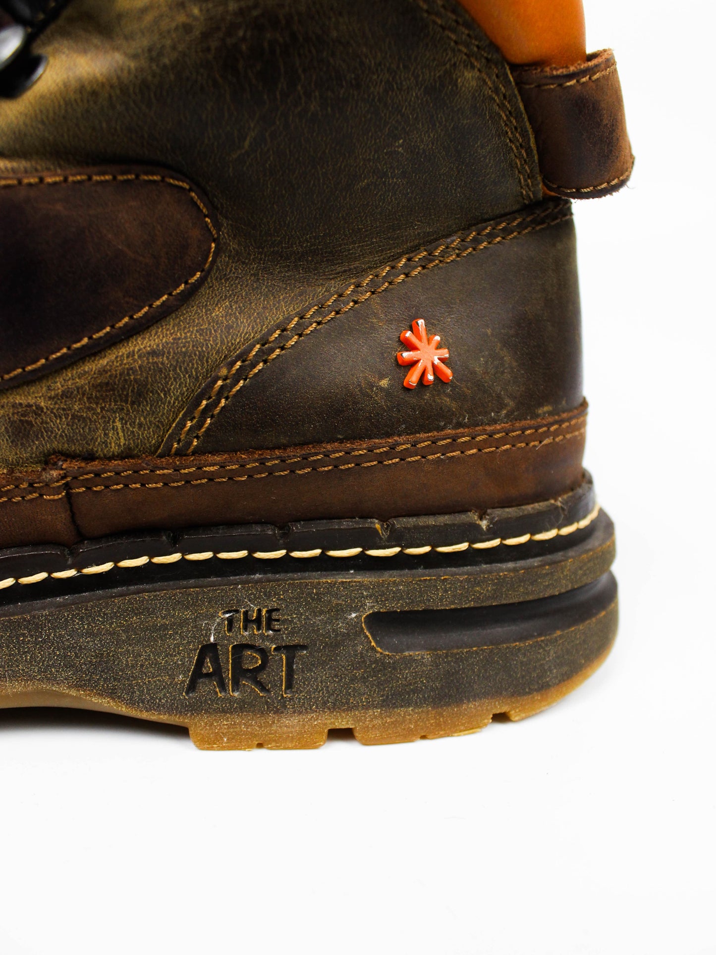 The Art Company Distressed Leather Hiking Boots