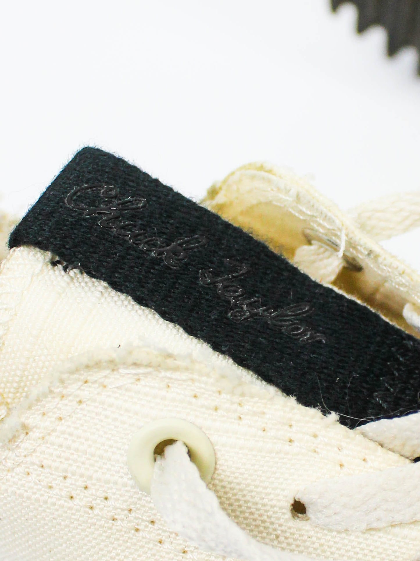 Converse Run Star Motion Platform