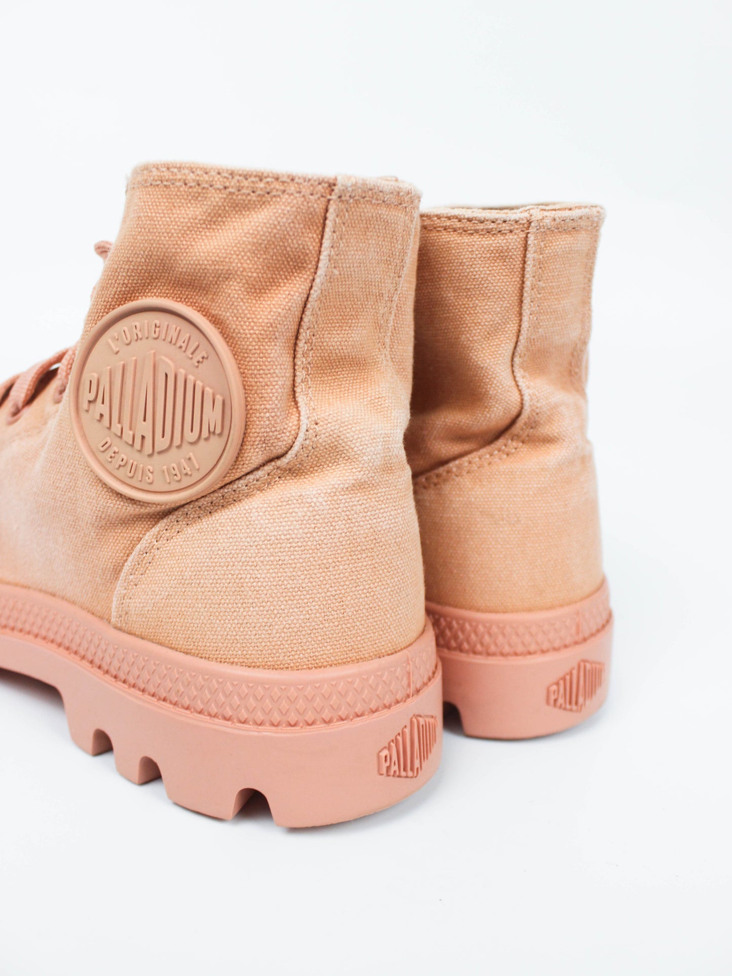 Palladium Pampa Hi Rose Brick