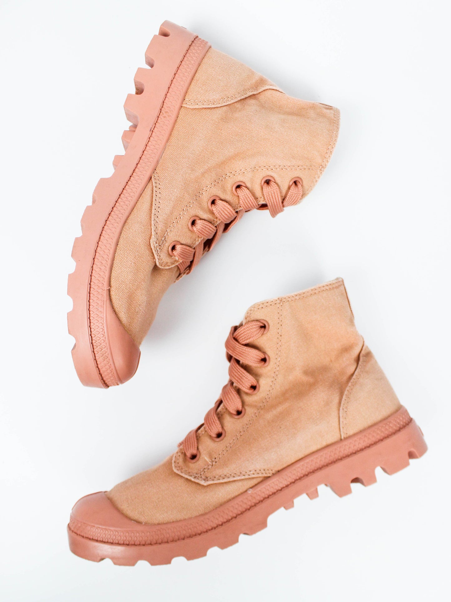 Palladium Pampa Hi Rose Brick