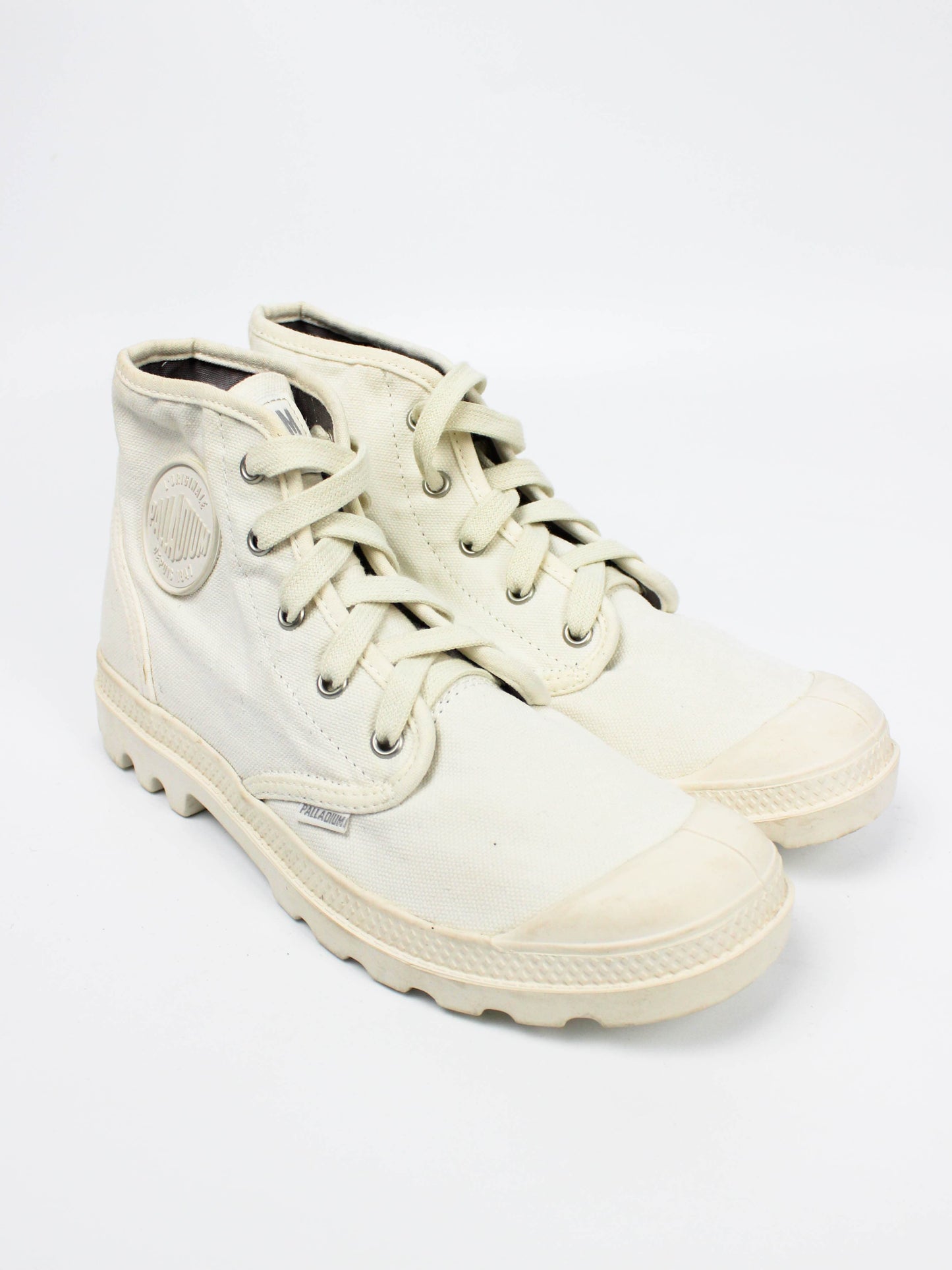 Palladium Pampa Hi White