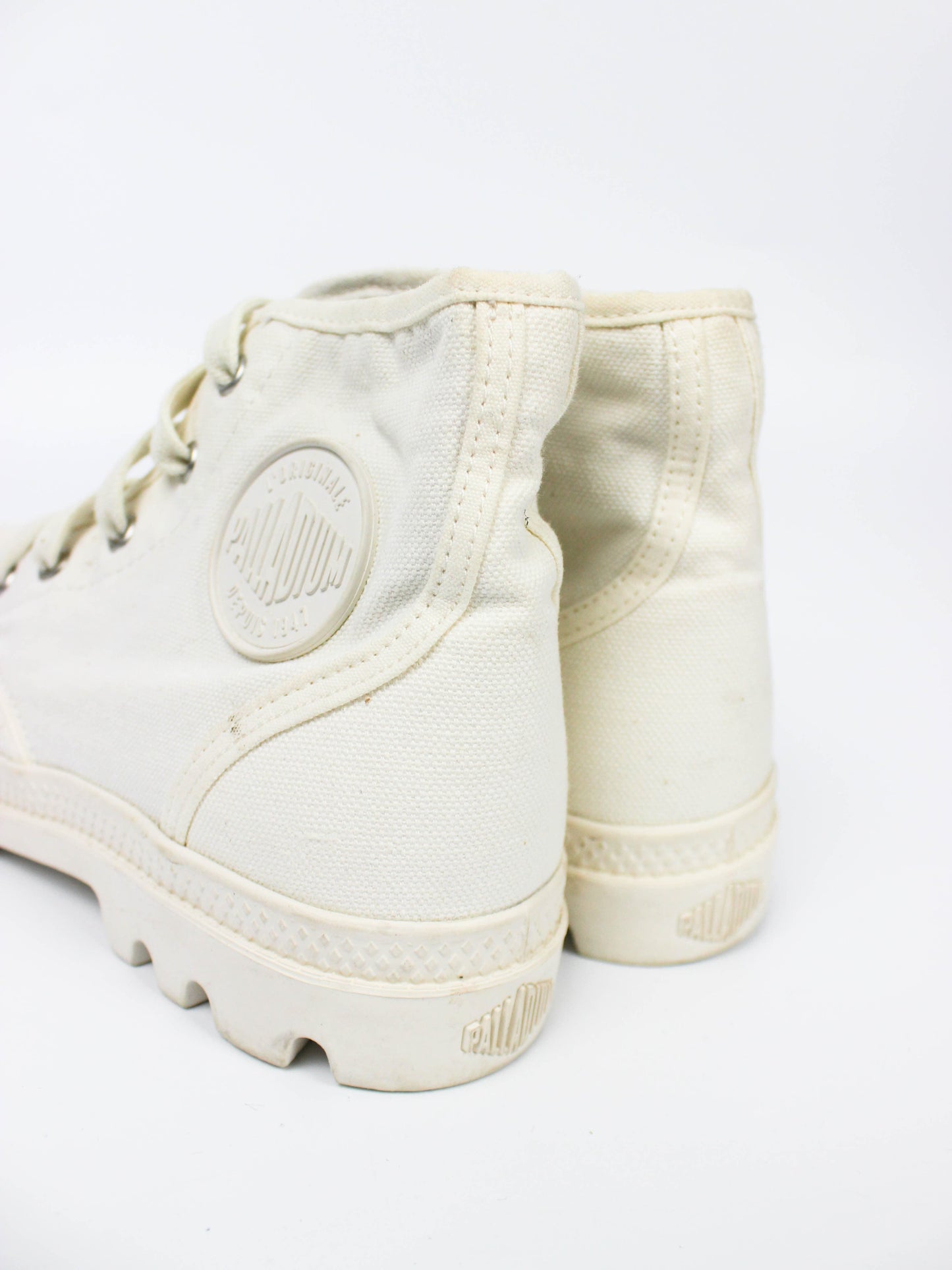 Palladium Pampa Hi White