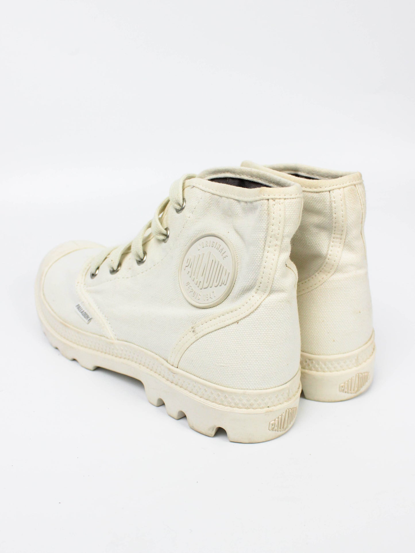 Palladium Pampa Hi White
