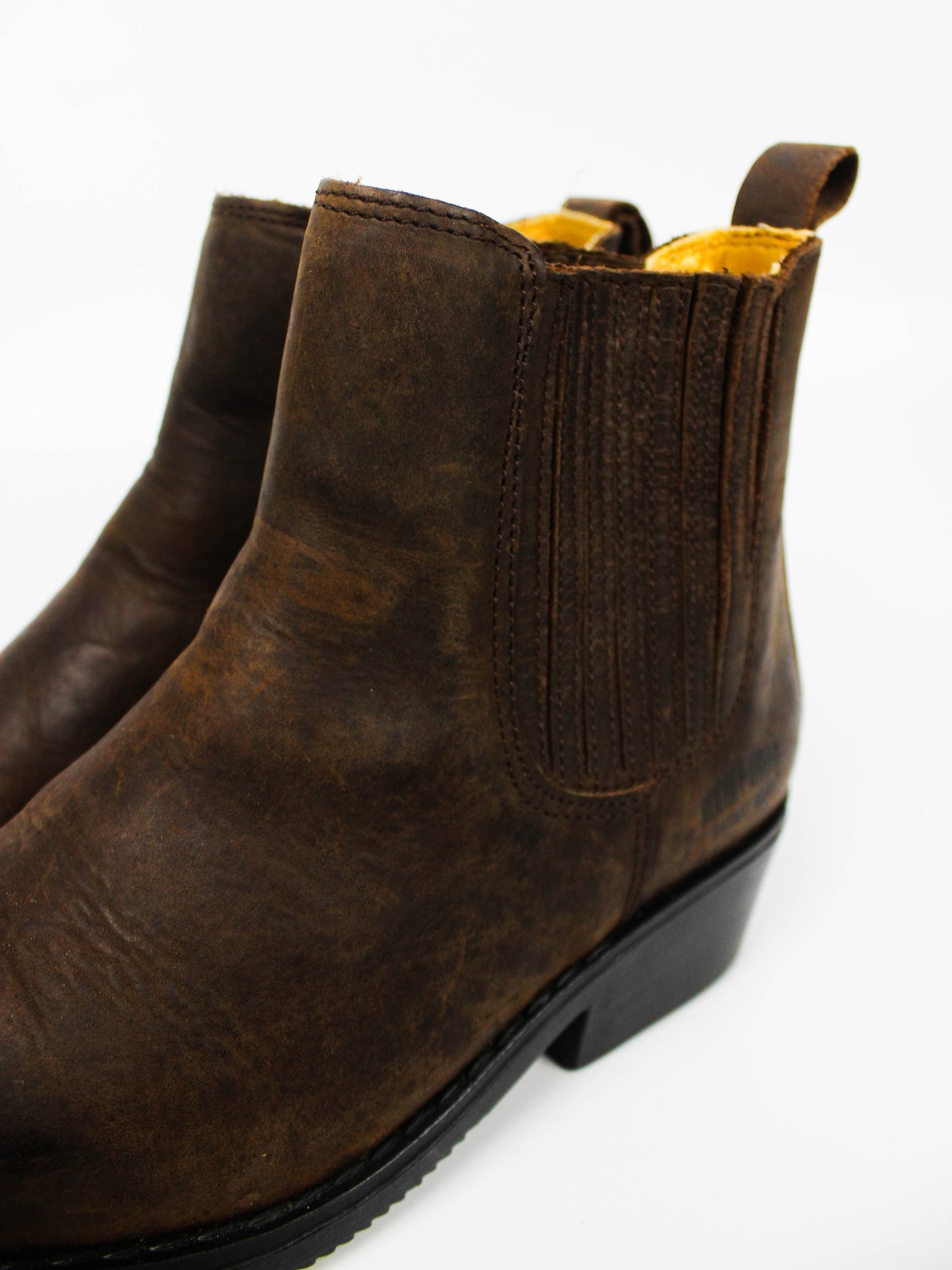 Cowboy brown chelsea boots