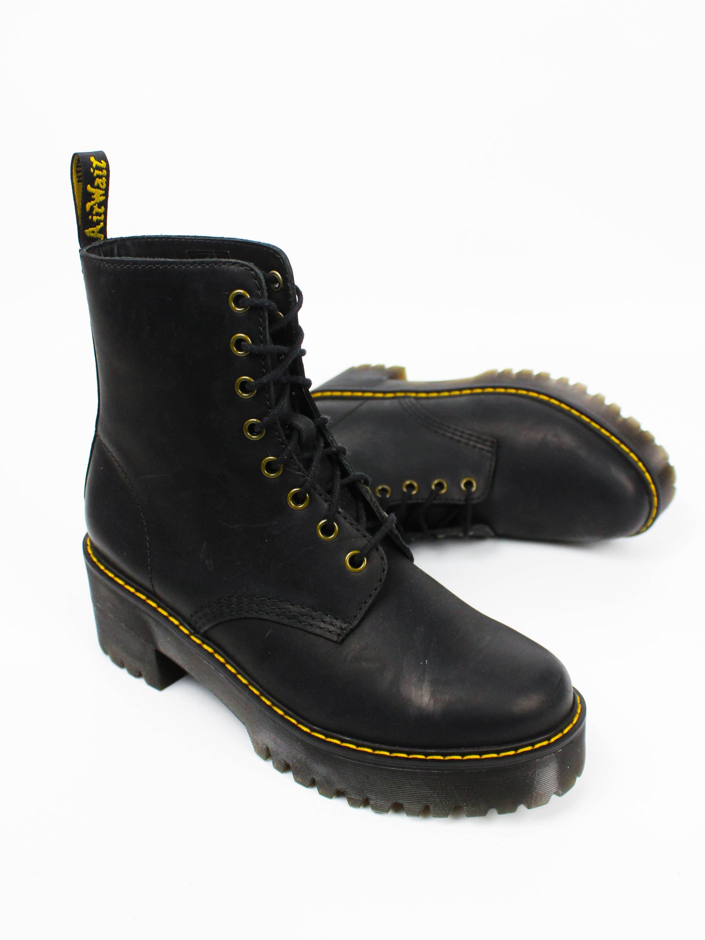 Dr. Martens Shriver Hi