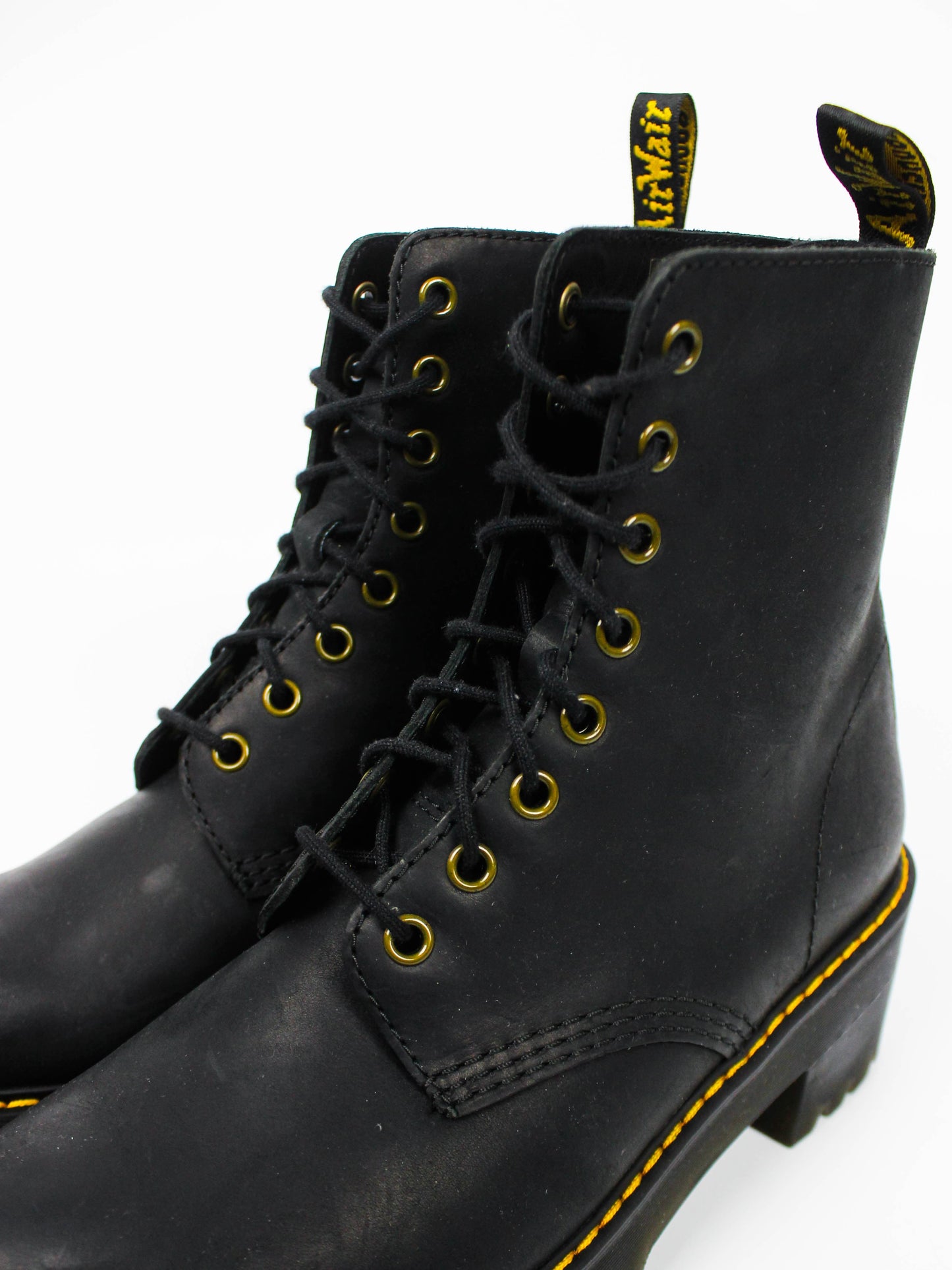 Dr. Martens Shriver Hi
