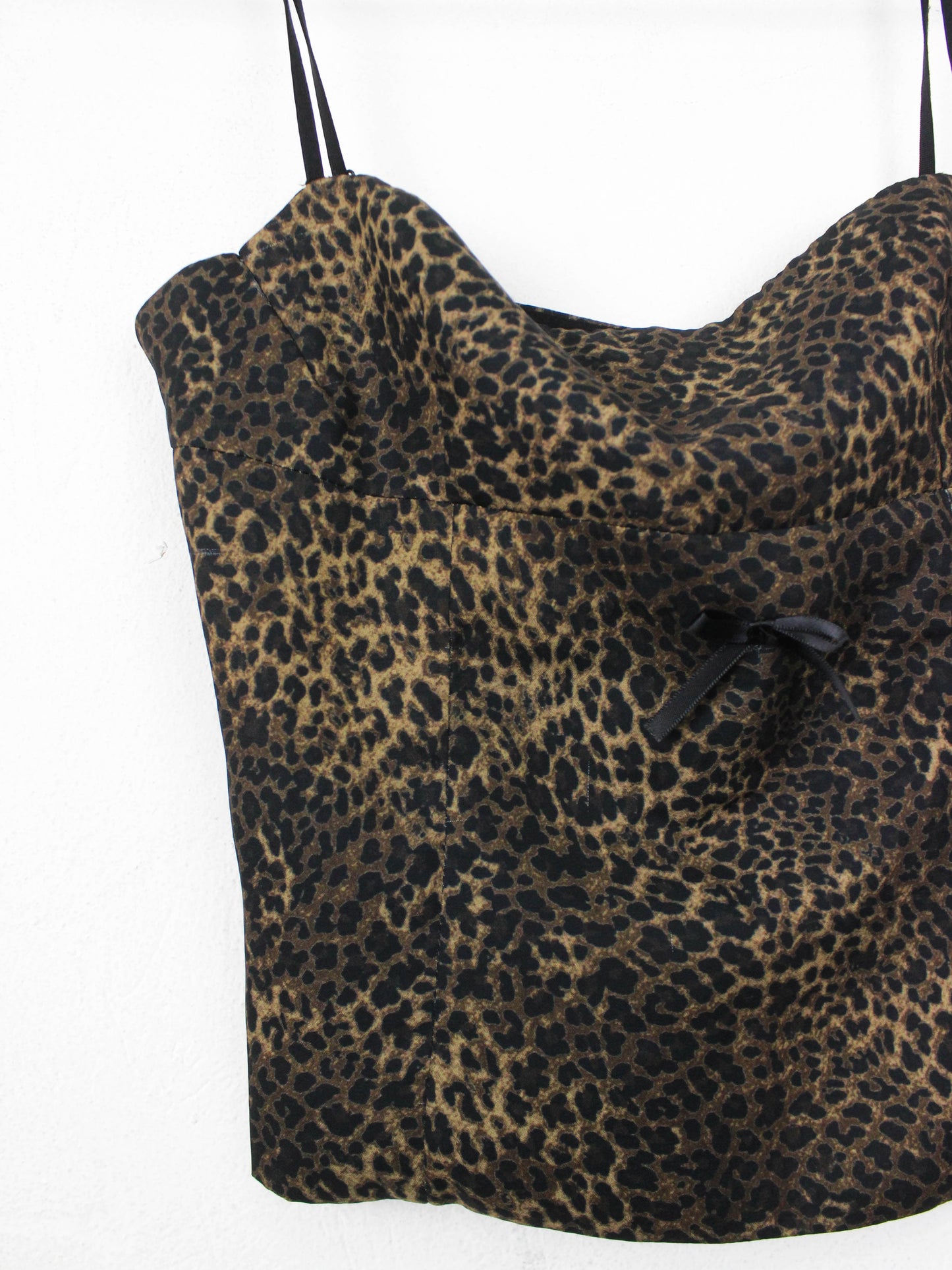 Леопардовий топ на бретелях